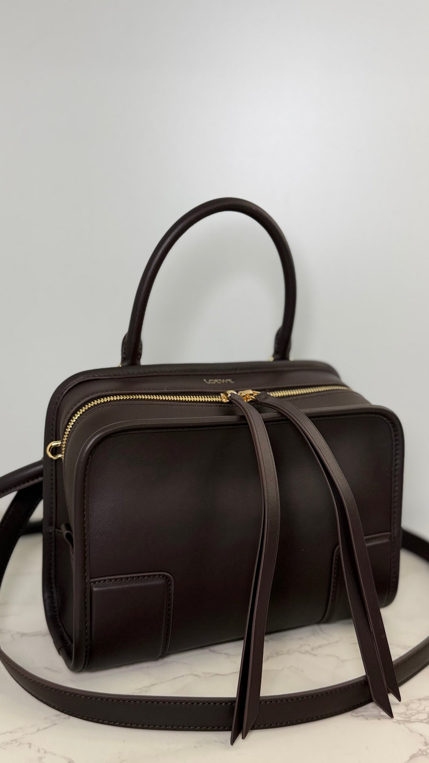 Loewe shoulder