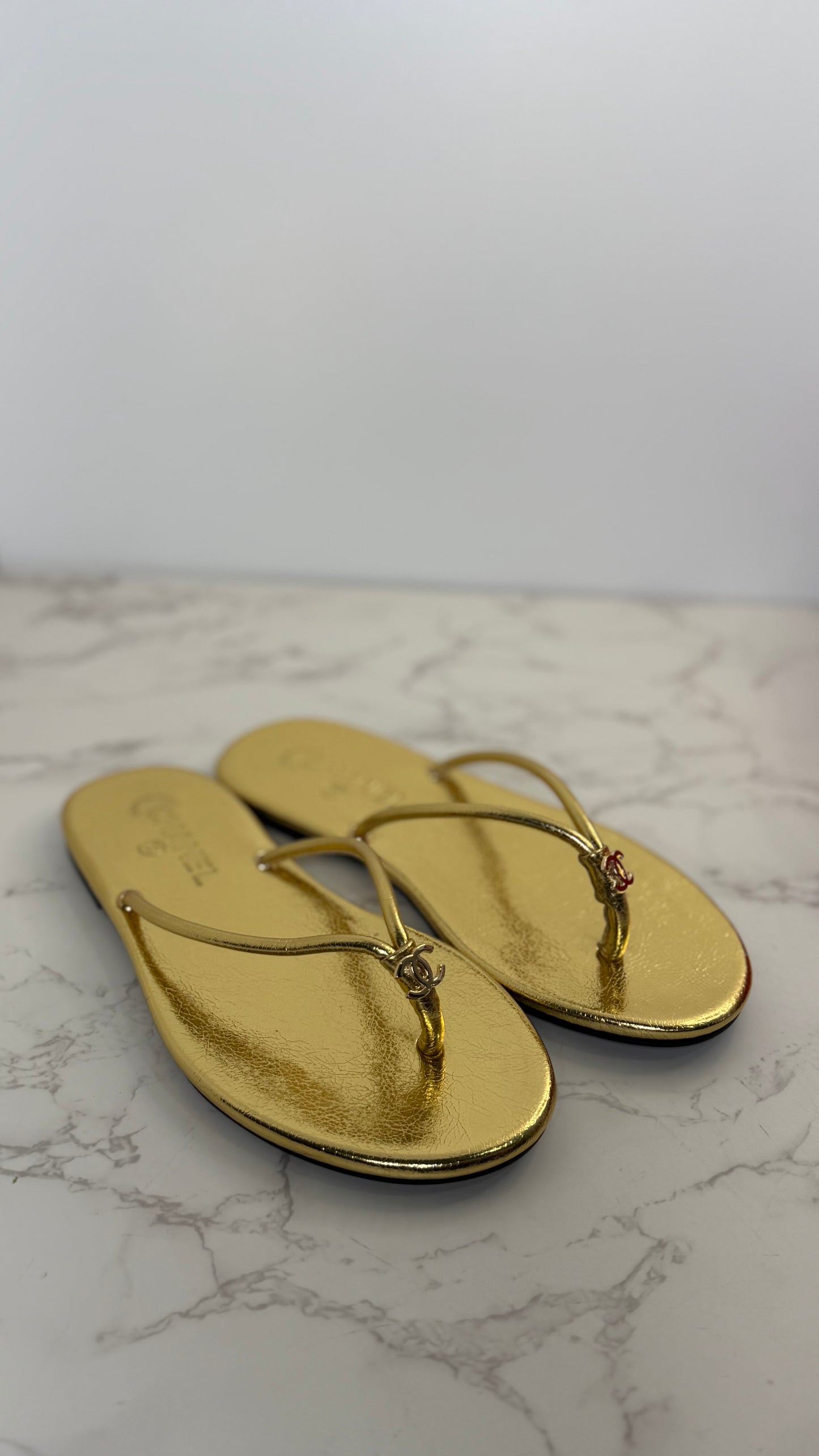 Cc flip flop