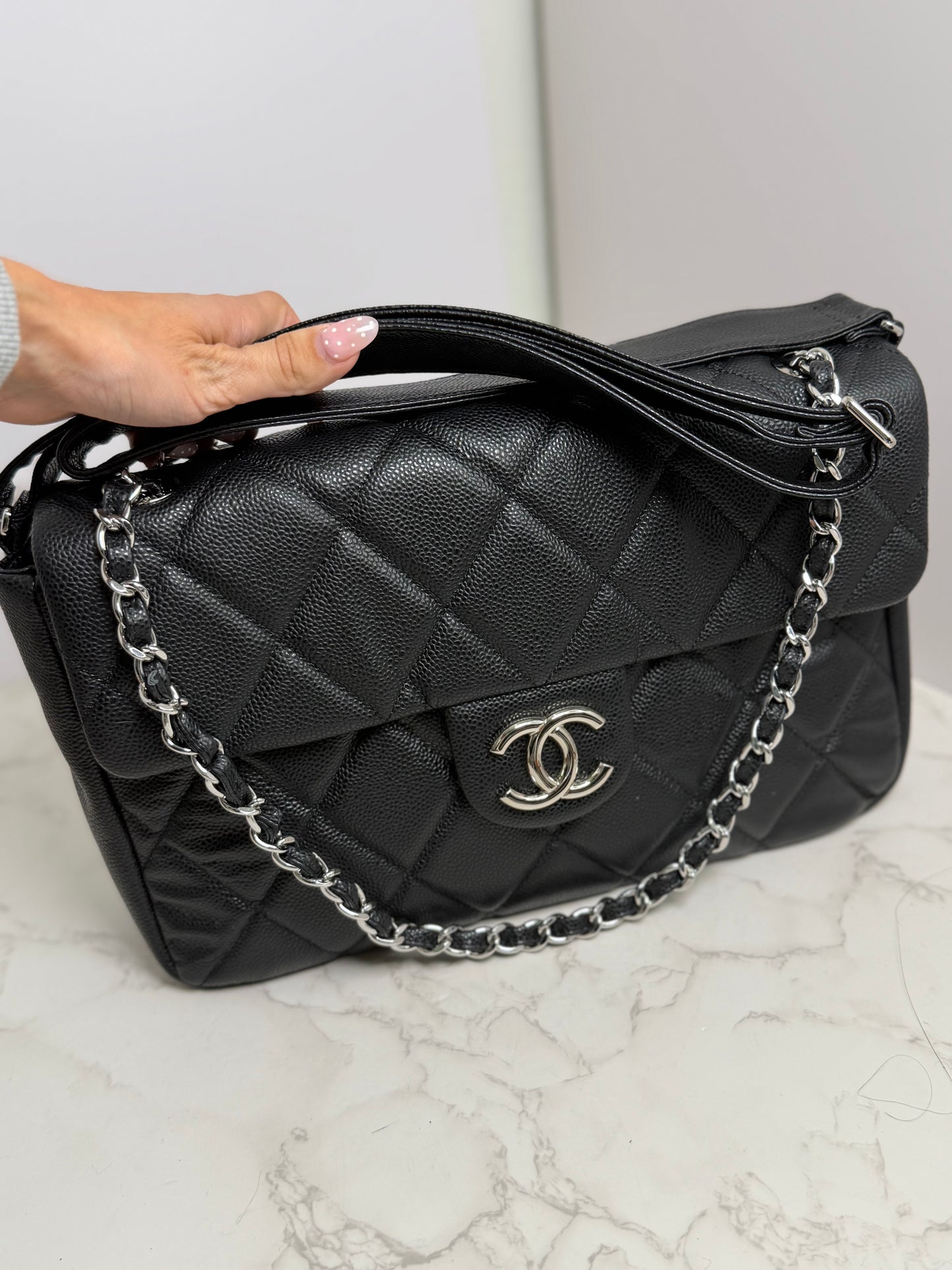 CC LARGE MESSENGER FLAP