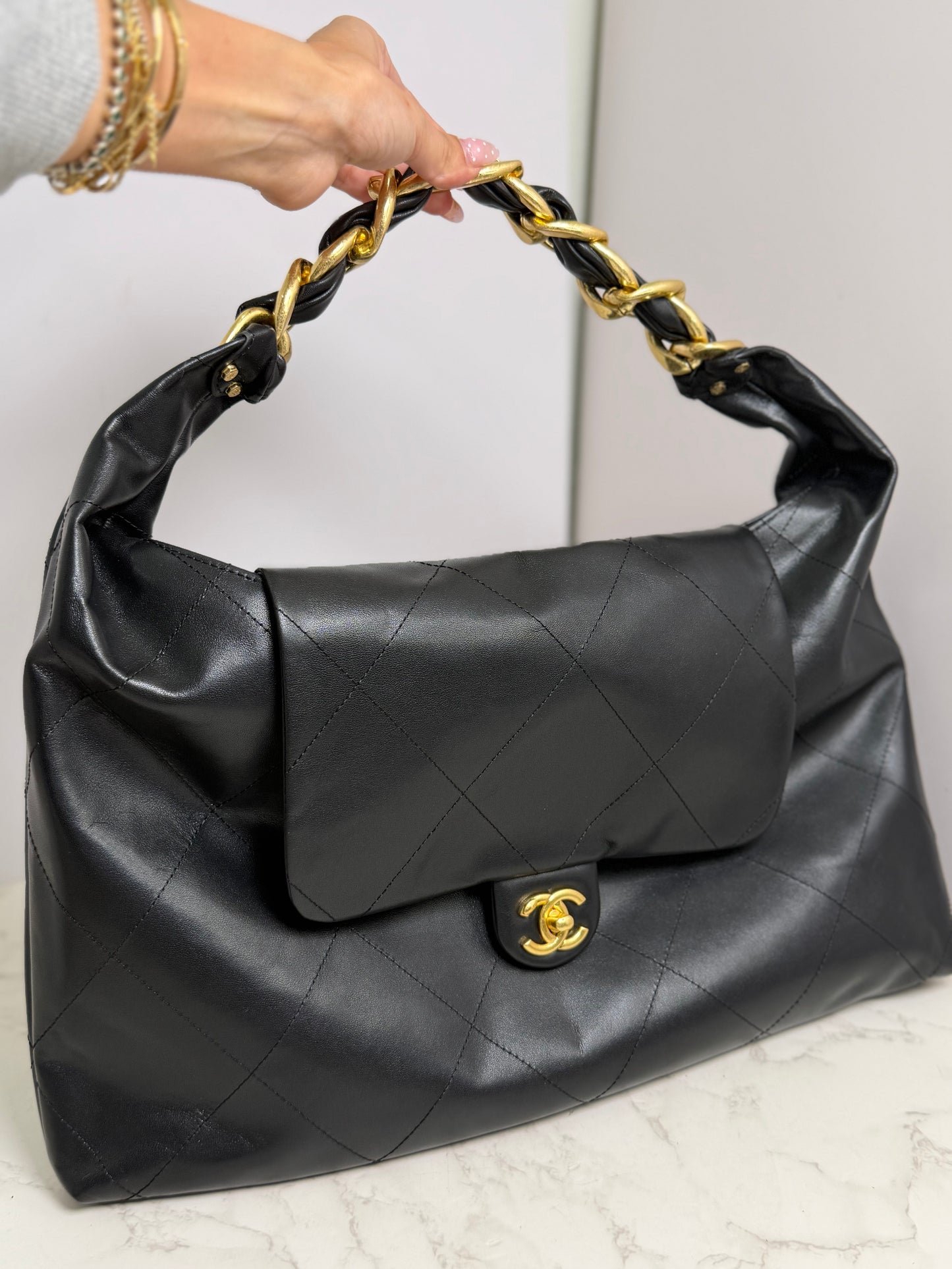 CC LG CHAIN STRAP TOTE