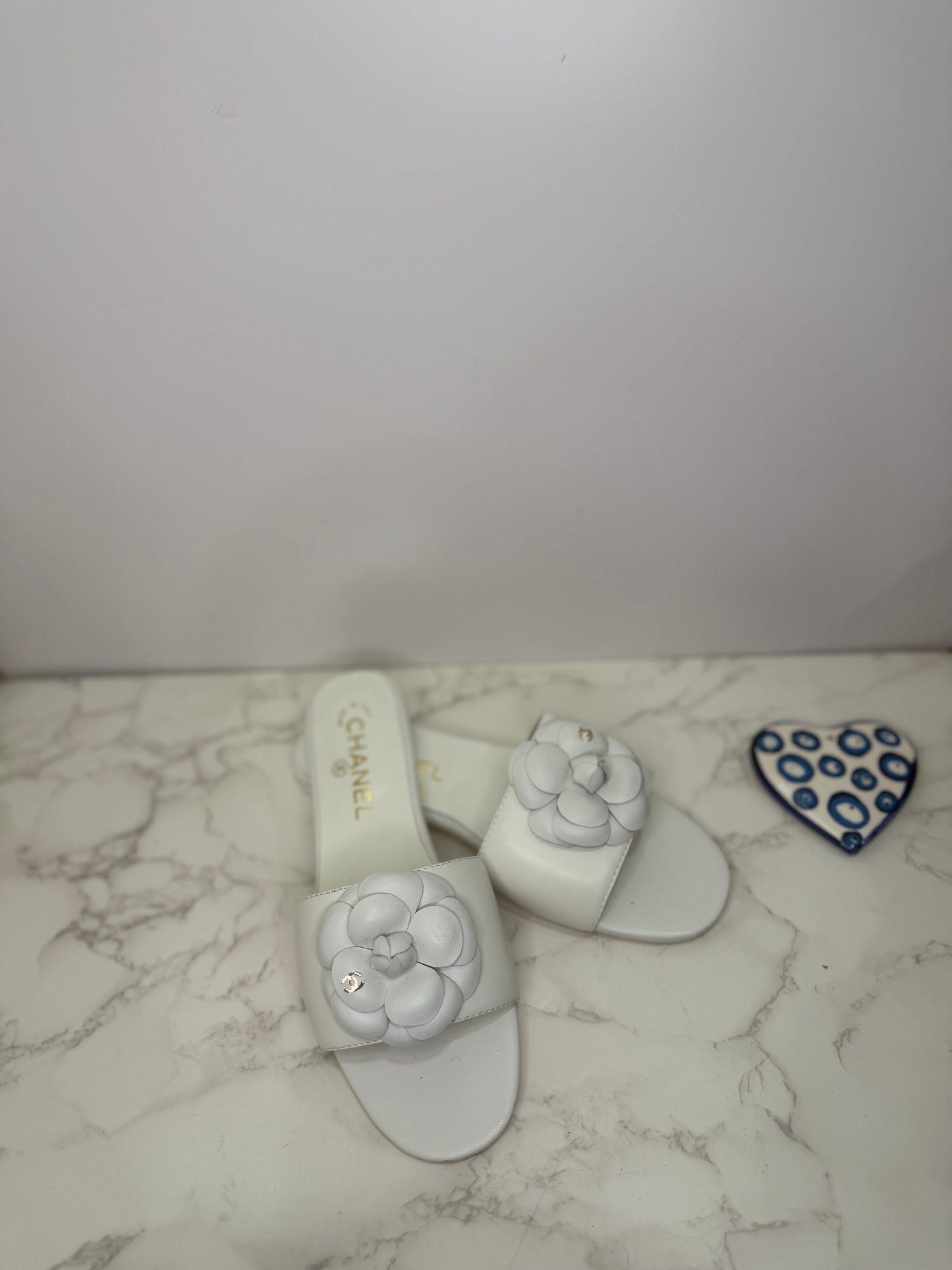 Flower sandals