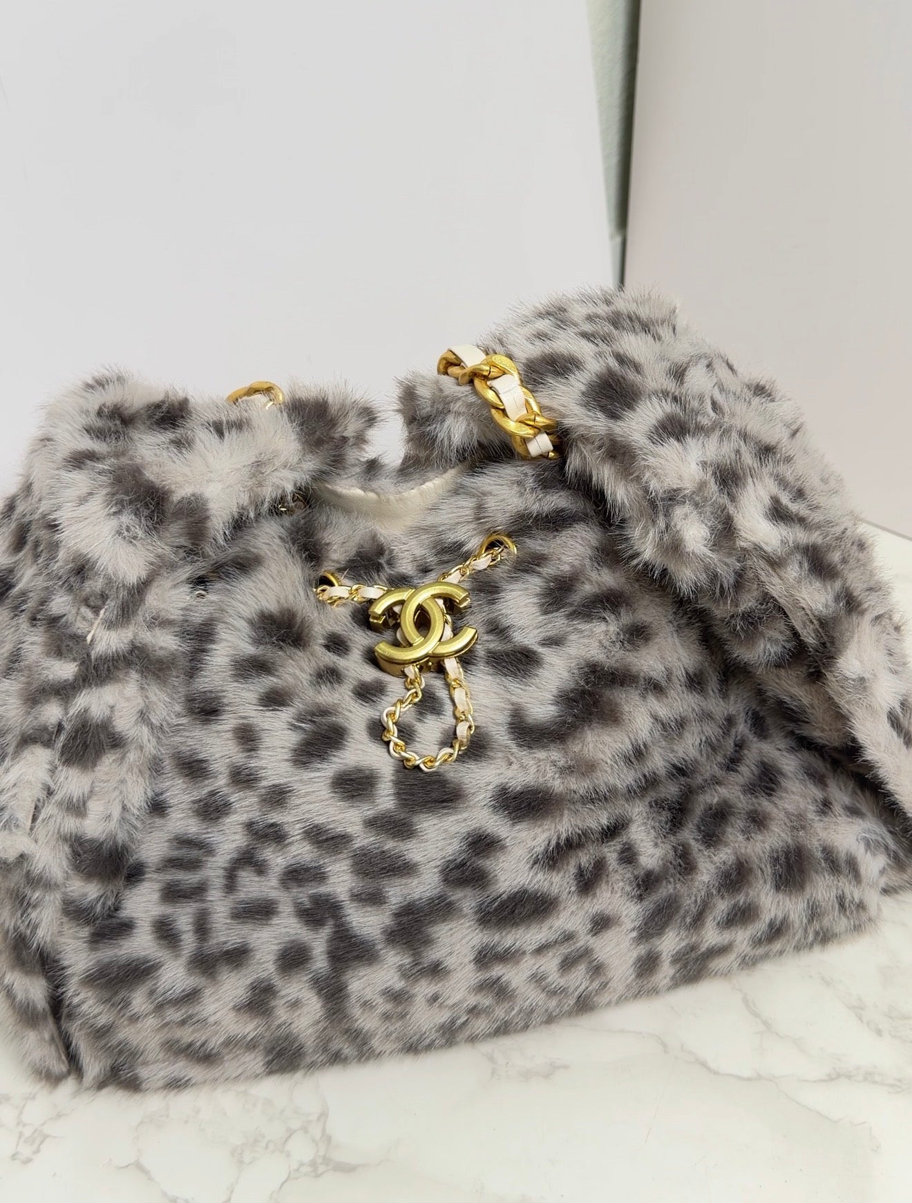 CC FUR 25