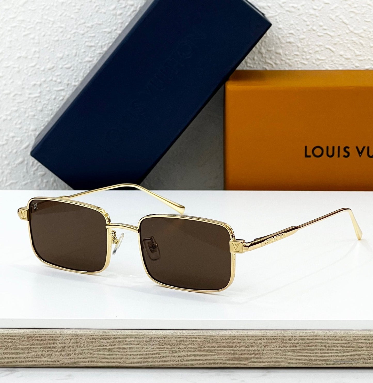 Men’s sunglasses