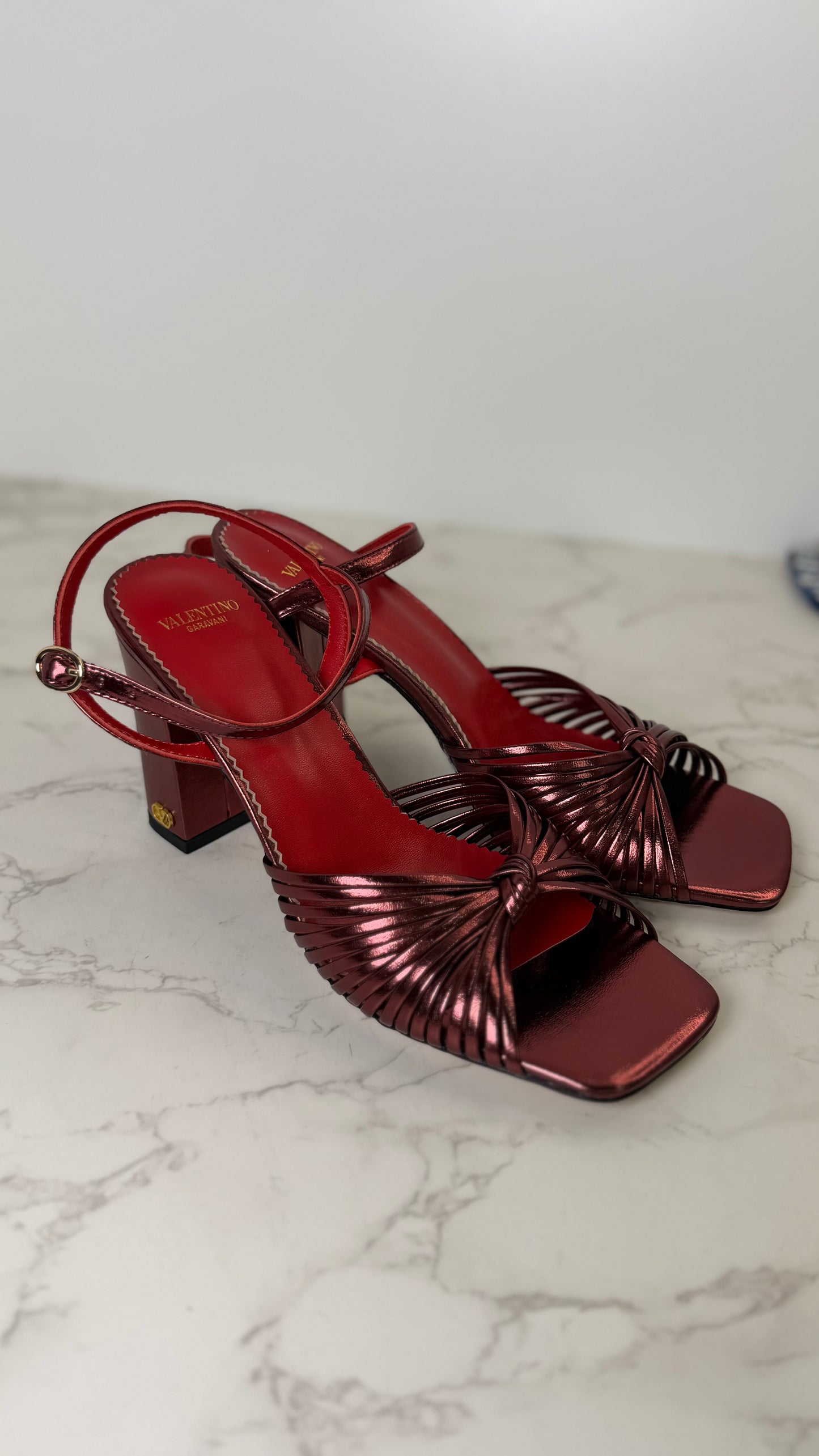 Val block heel