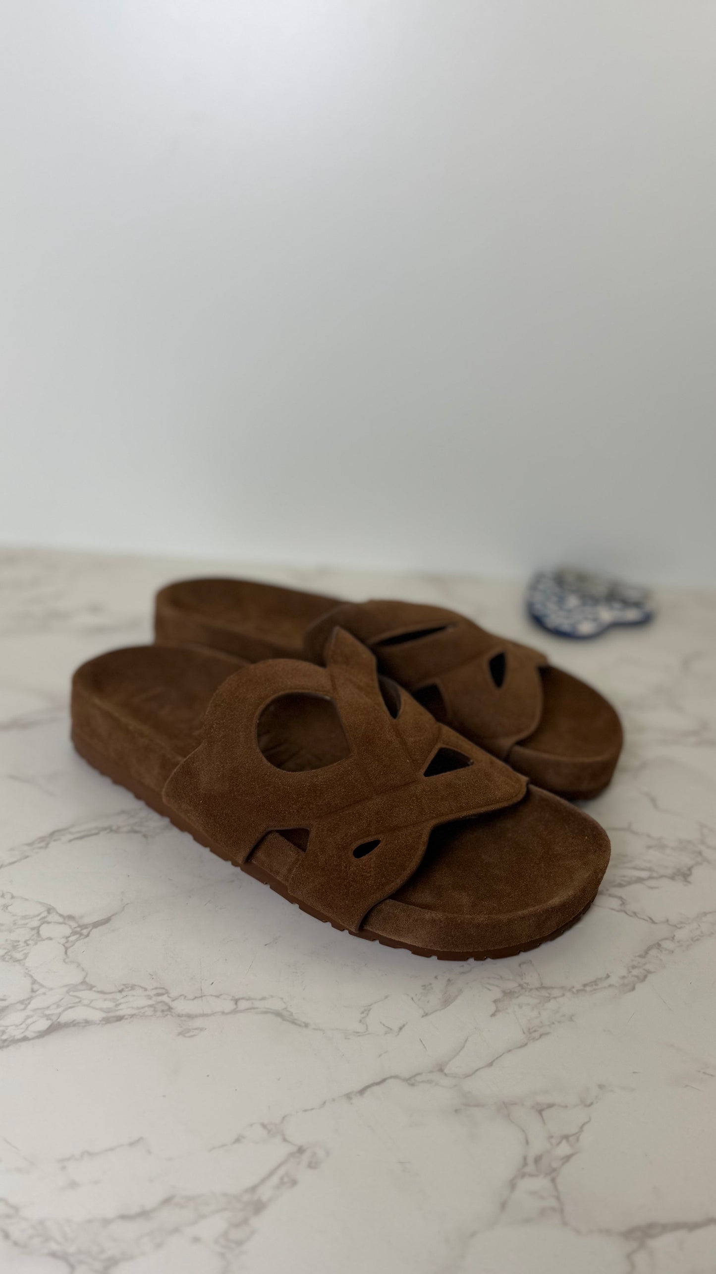 Loewe slide