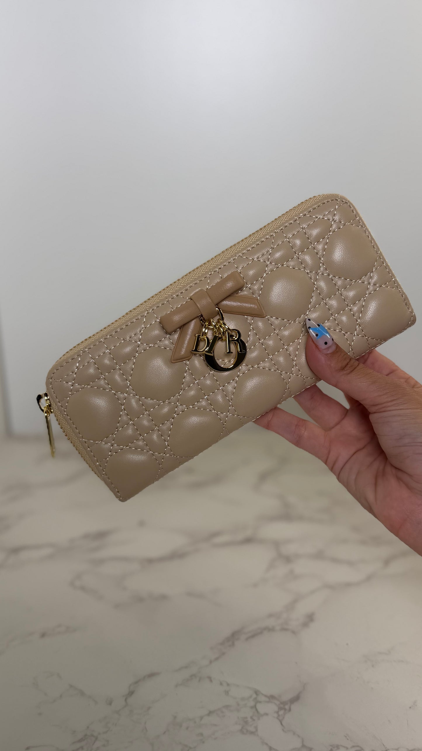 CD wallet