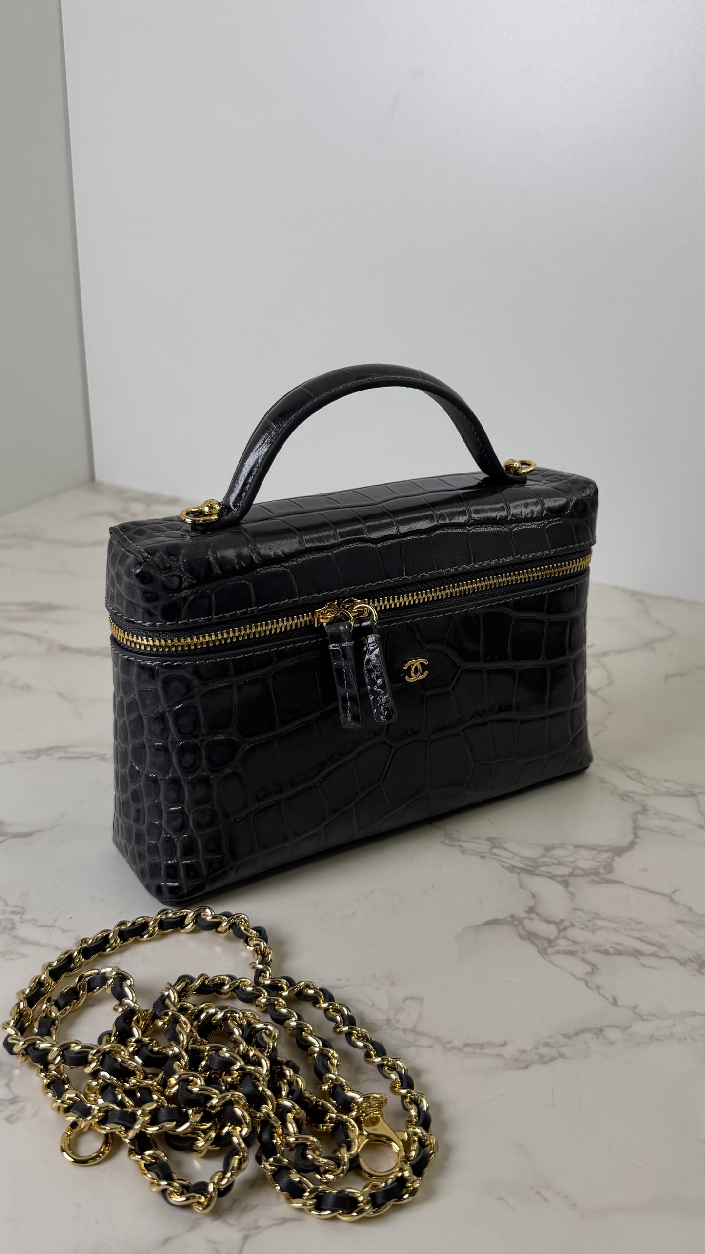 CC lizard Vanity (Copy 2)