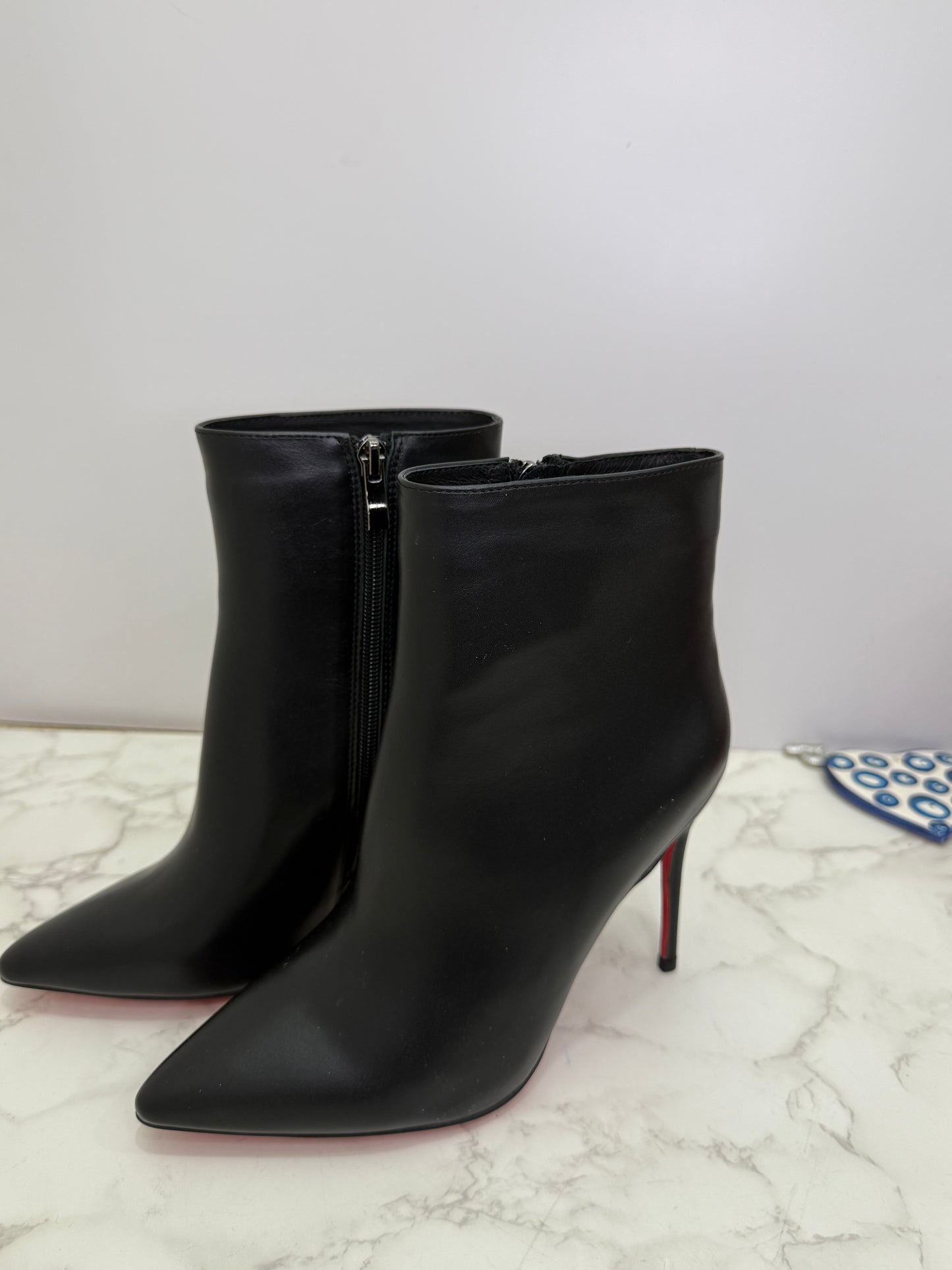 Cl booties