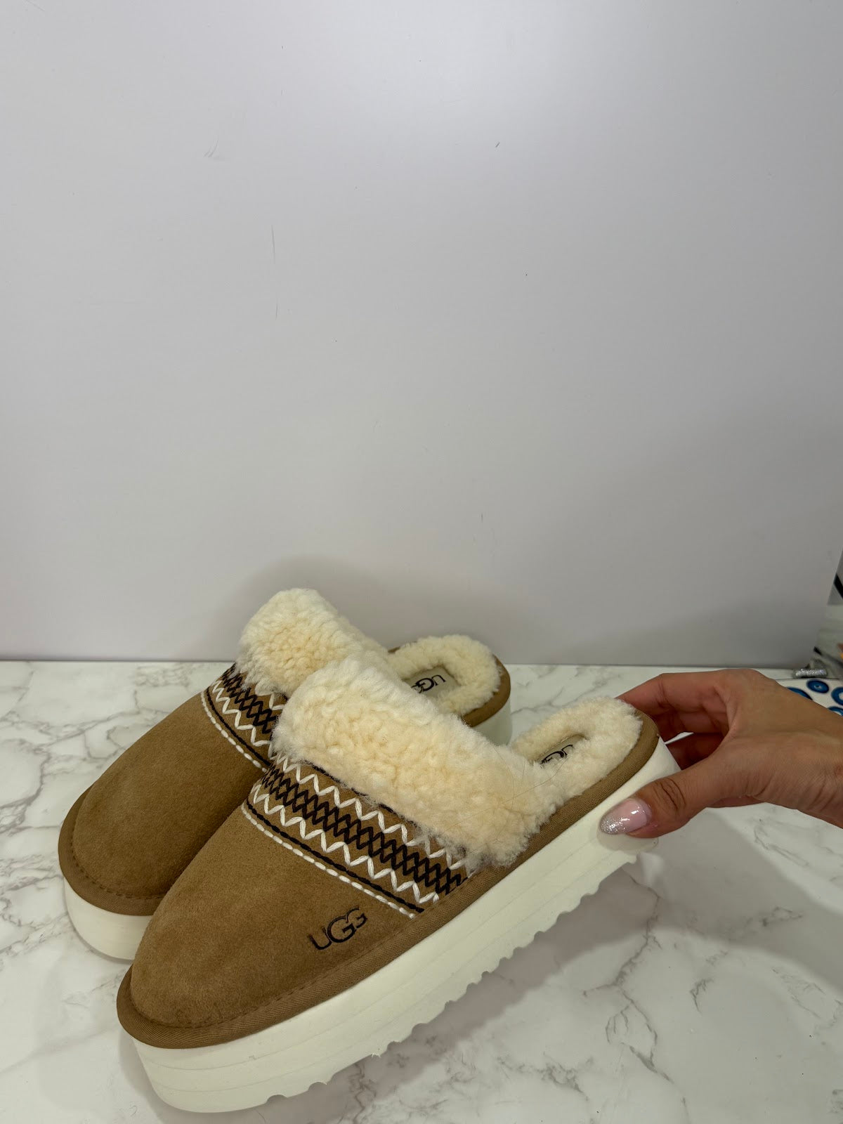 Ugg