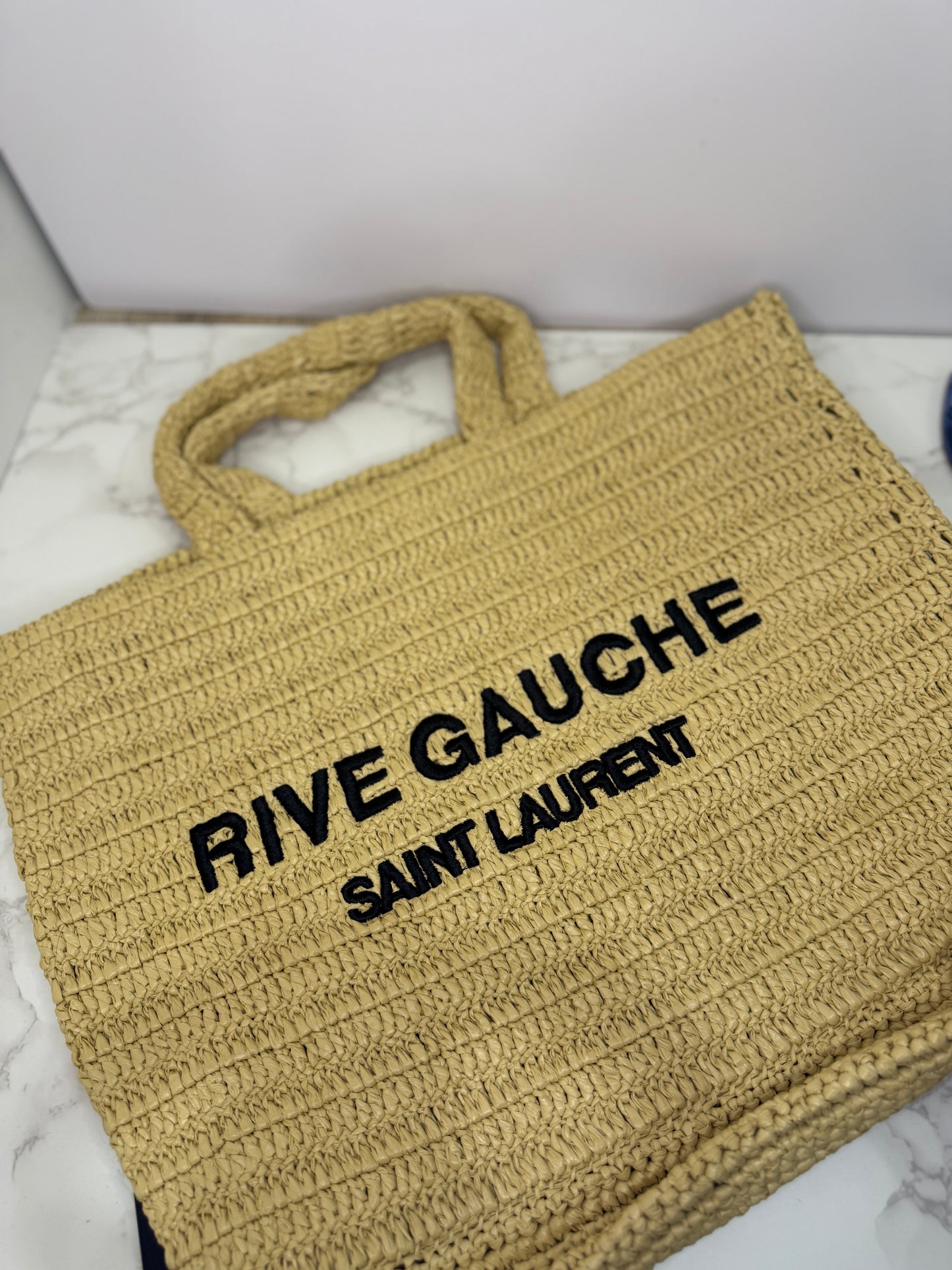 Rive gauche raffia