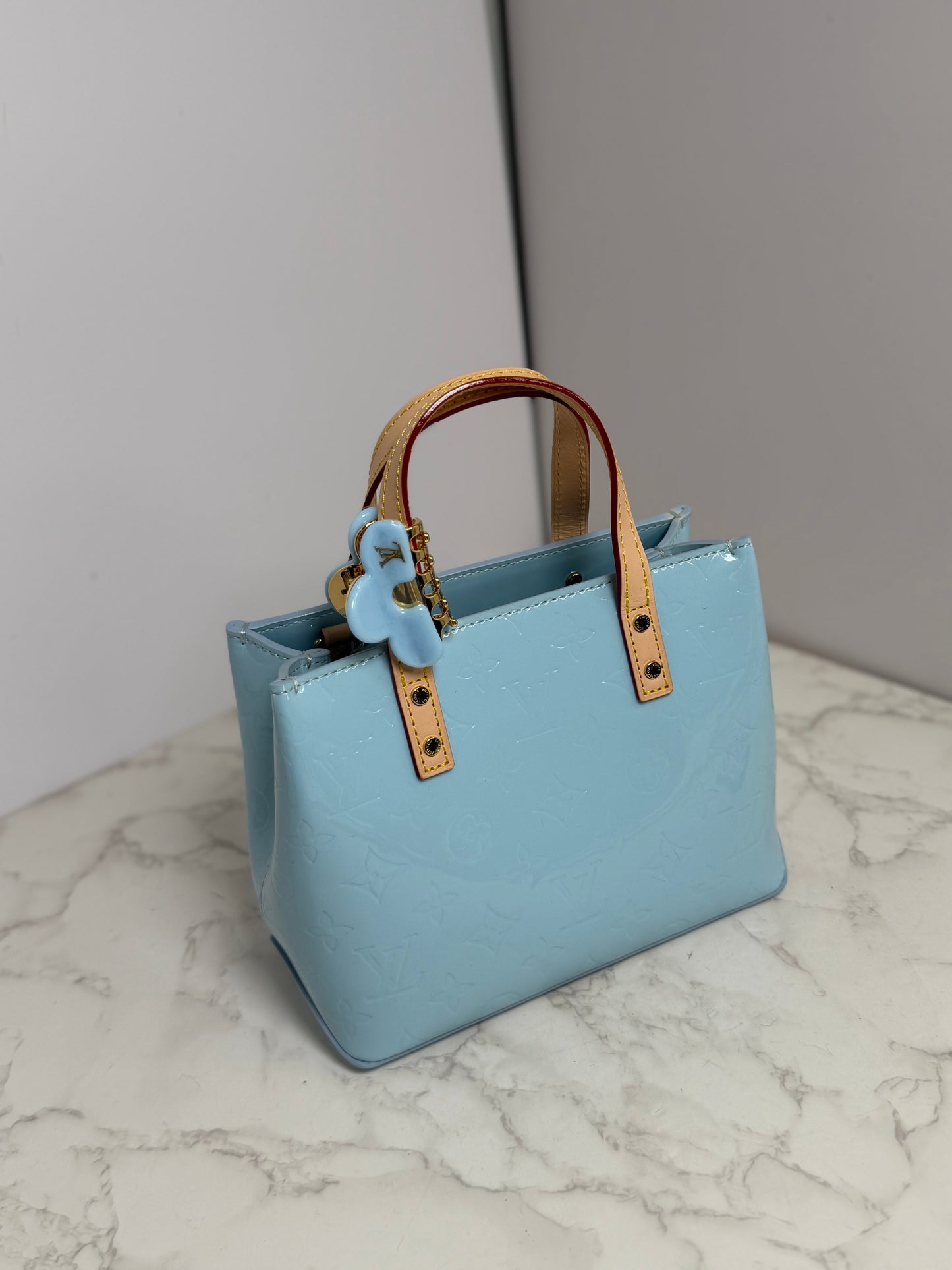 Patent Lv tote hair clip