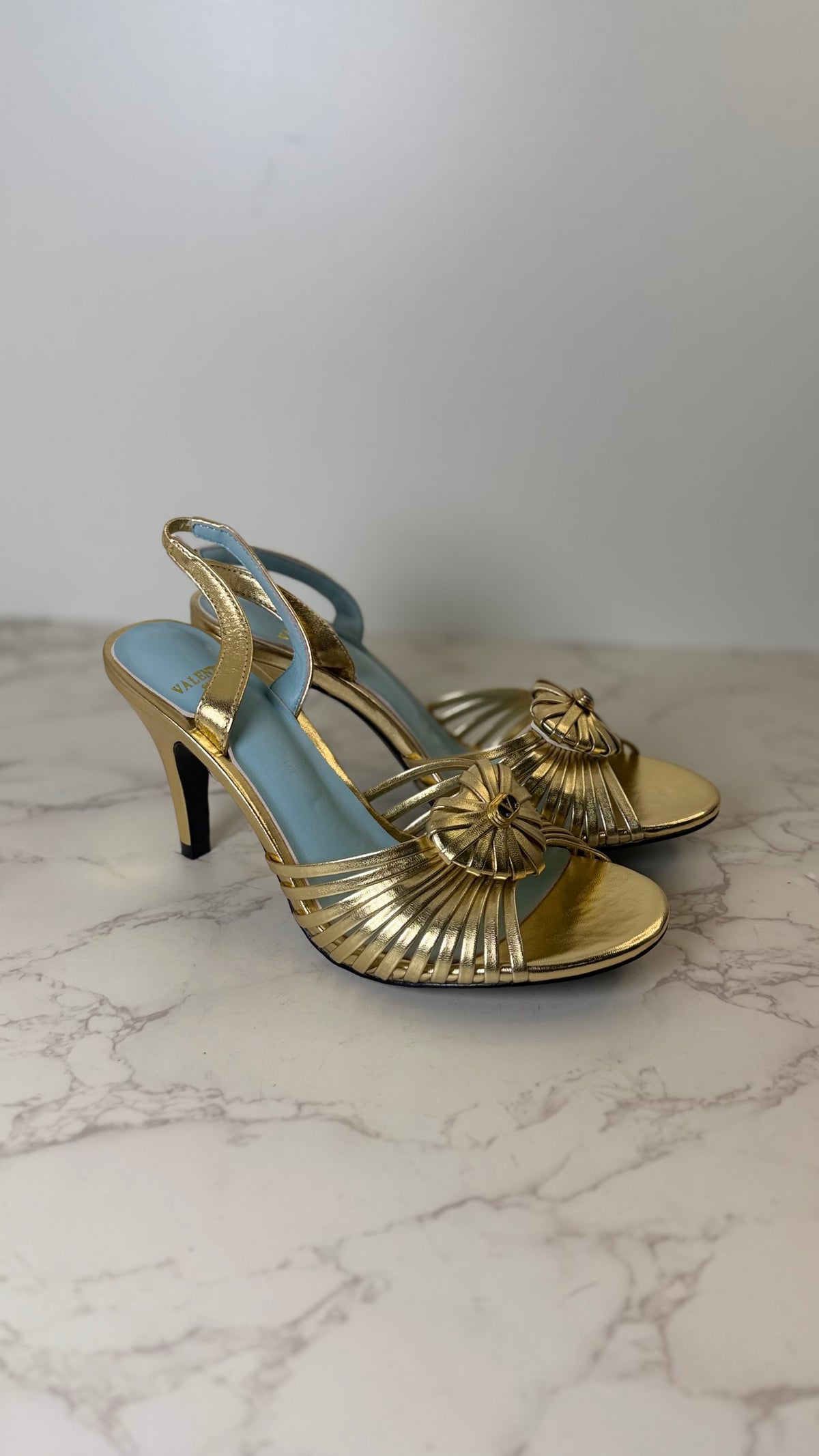 Val Heart Heel