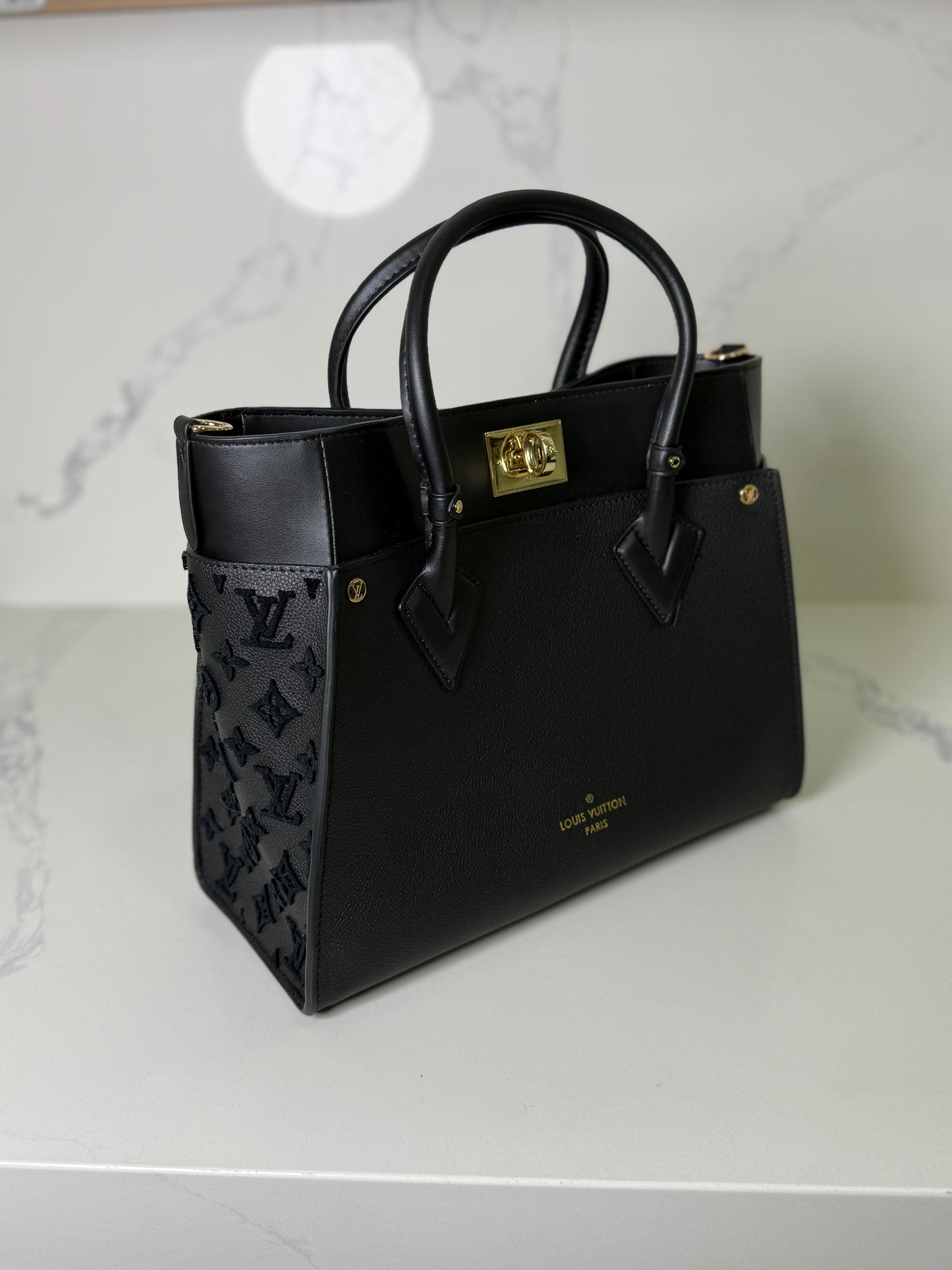 Lv tote