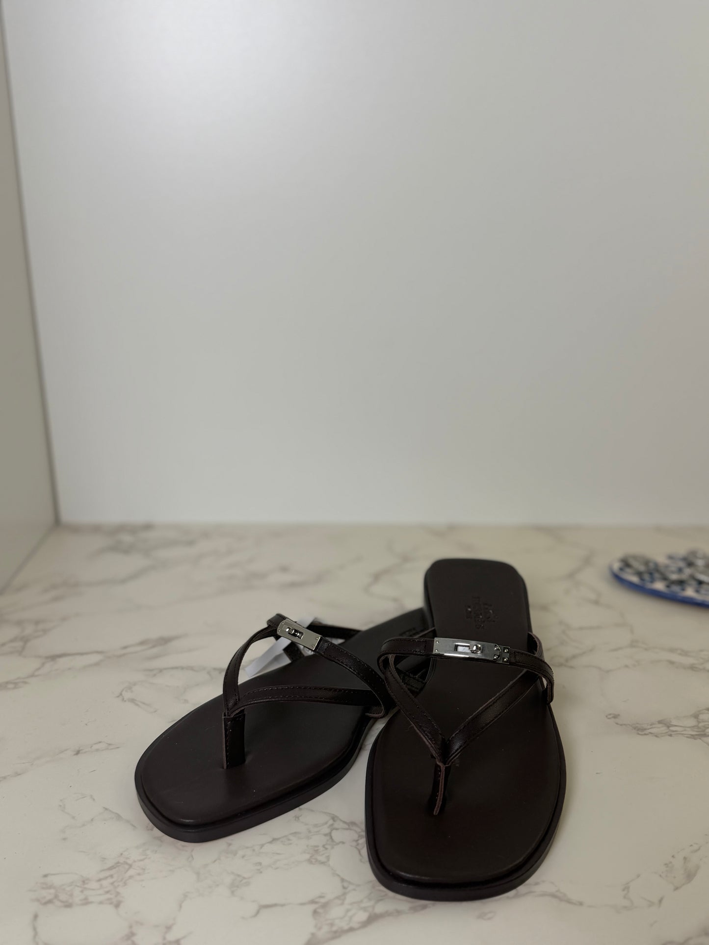 H FLIP FLOPS
