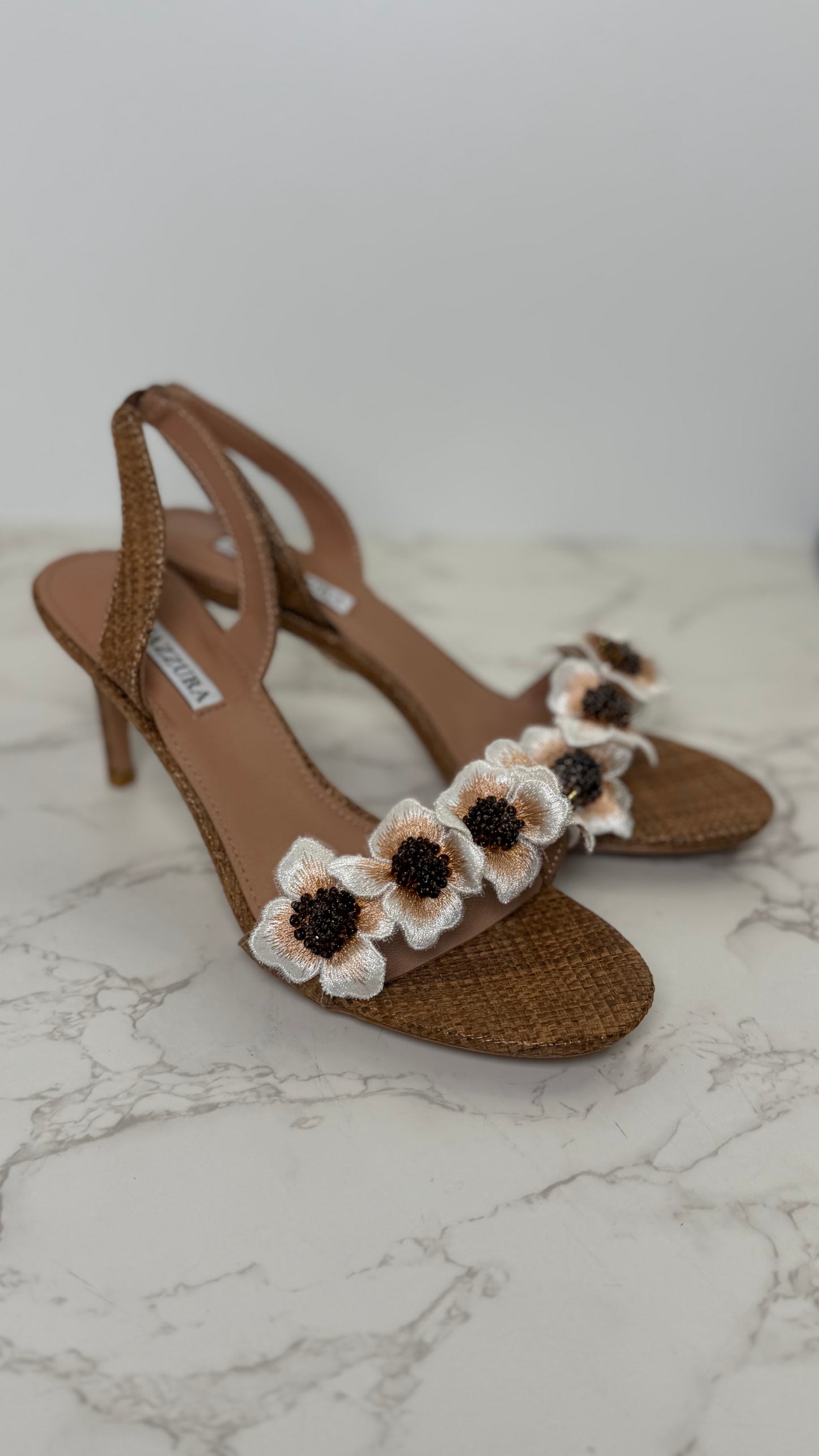 Aqua heel (Copy)