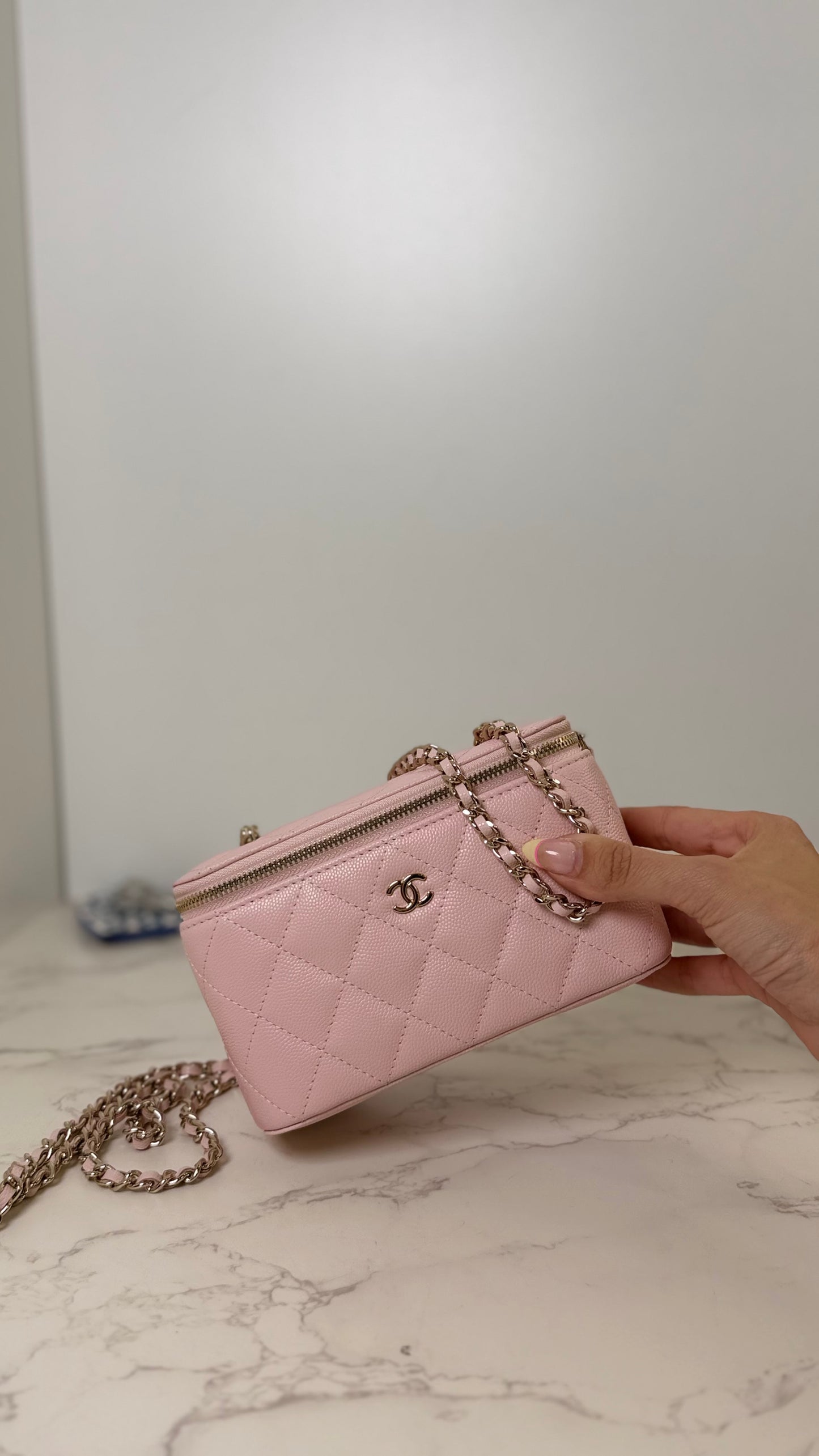Cc vanity