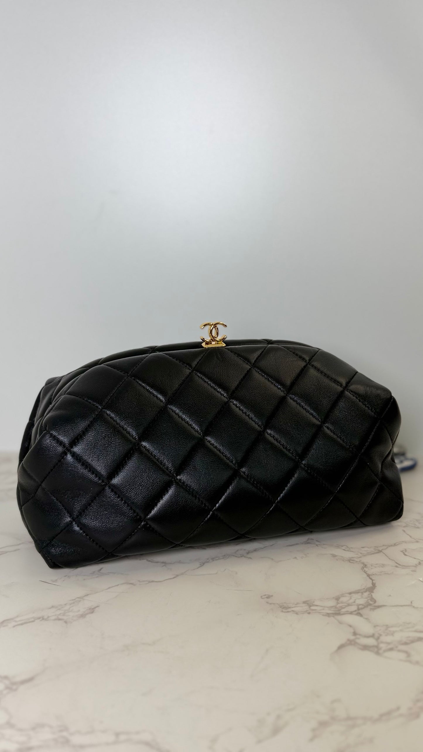 Cc kisslock clutch