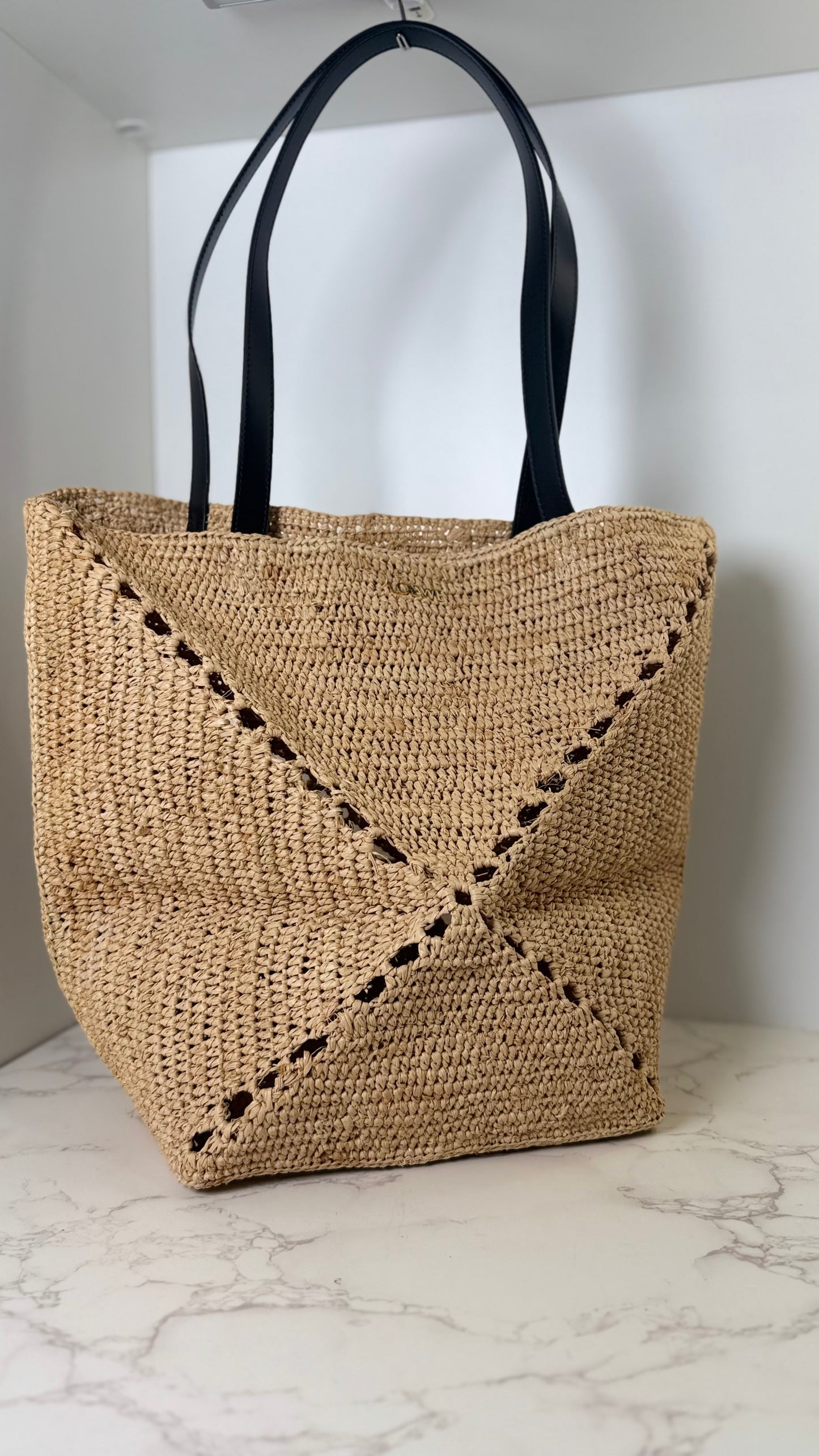 Loewe foldable raffia