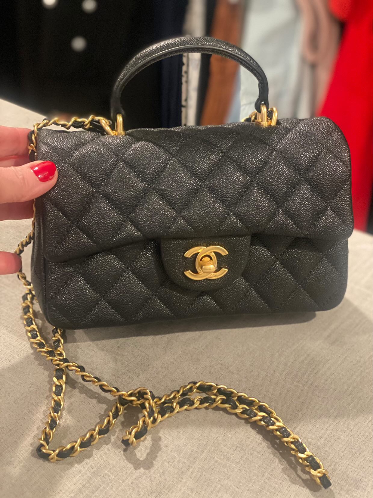 CAVIAR TOP HANDLE