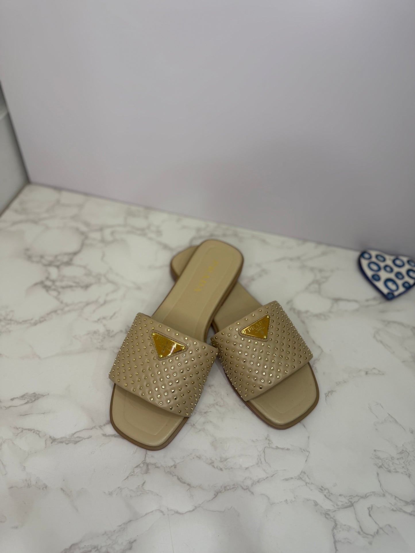 Studded slide