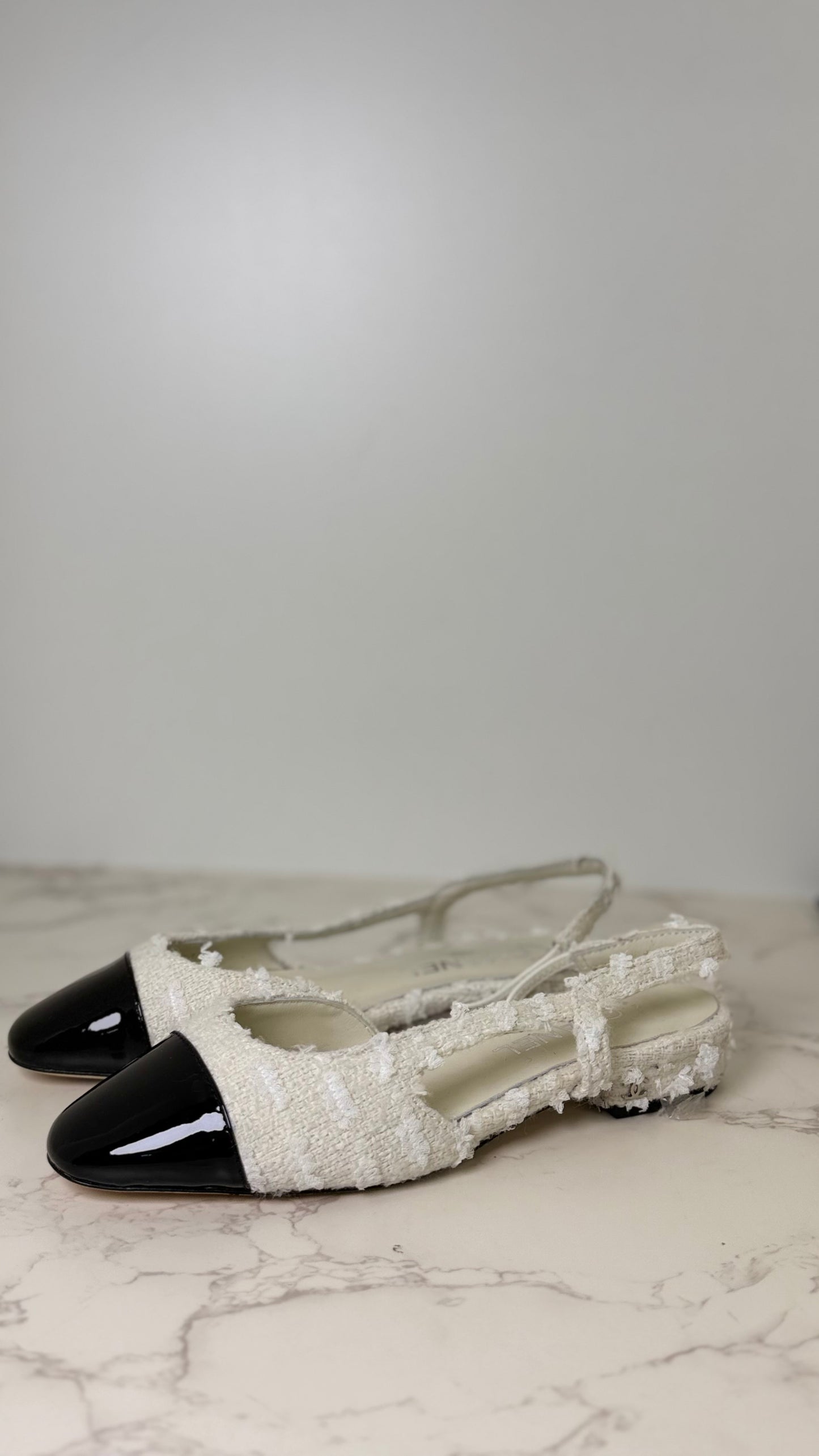 CC TWEED SLINGBACK