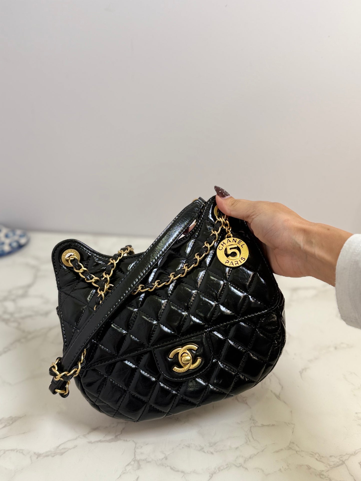 Cc patent shoulder