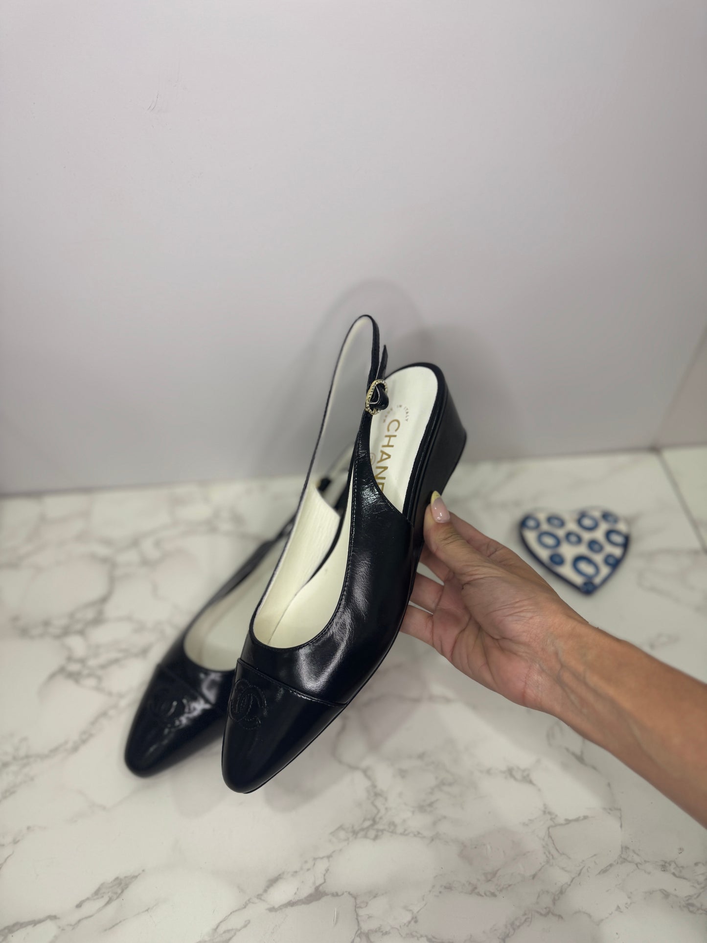 Wedge slingback