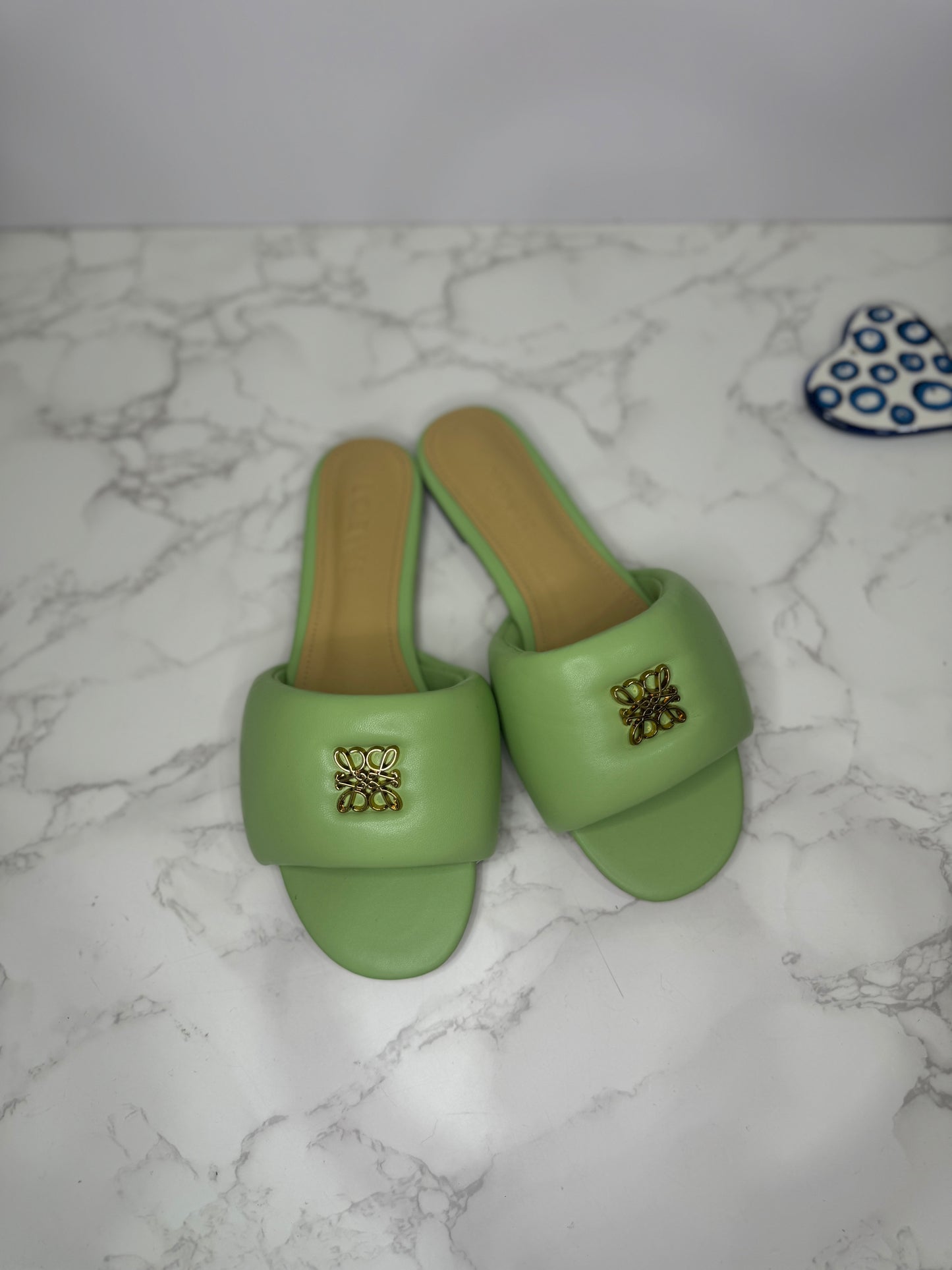 Puffy slides