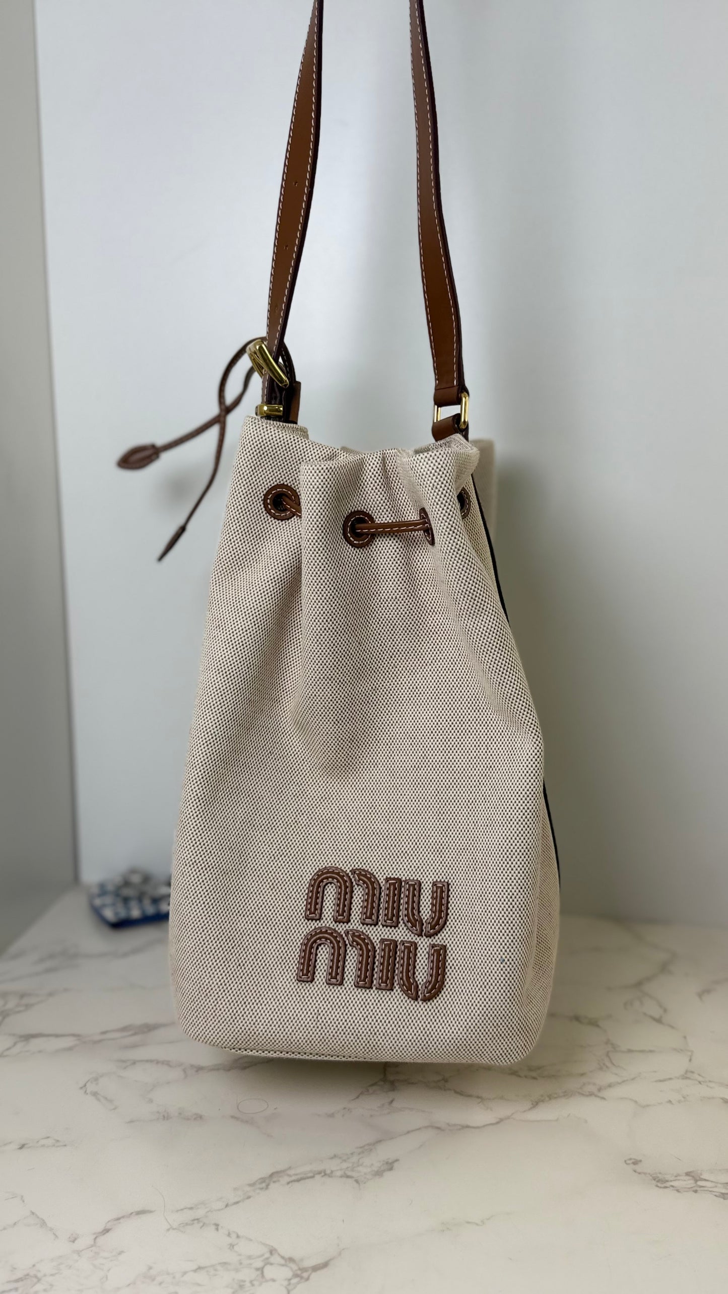 MM Canvas Bucket