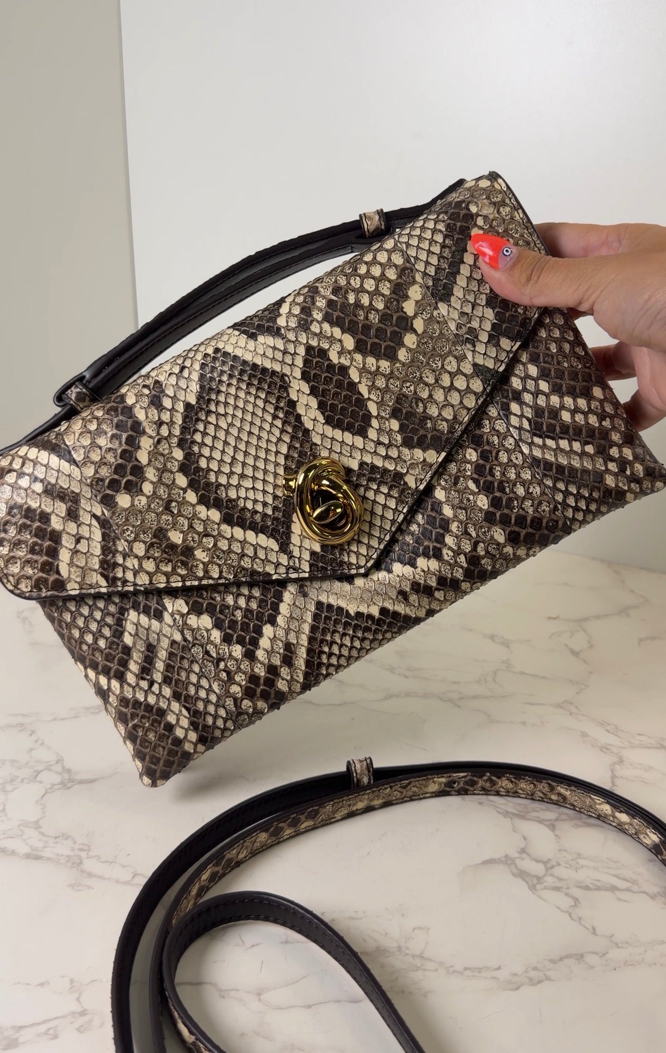 BV SNAKE ENVELOPE POUCH