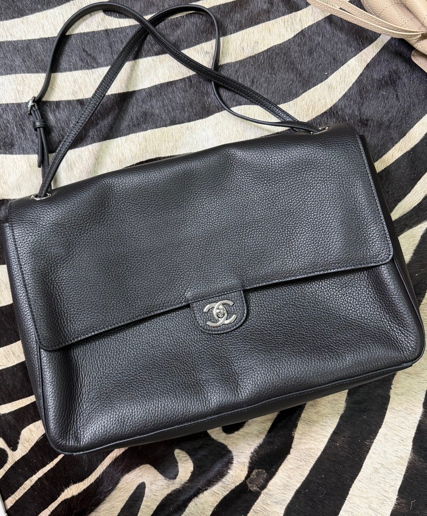 Cc xl flap bag