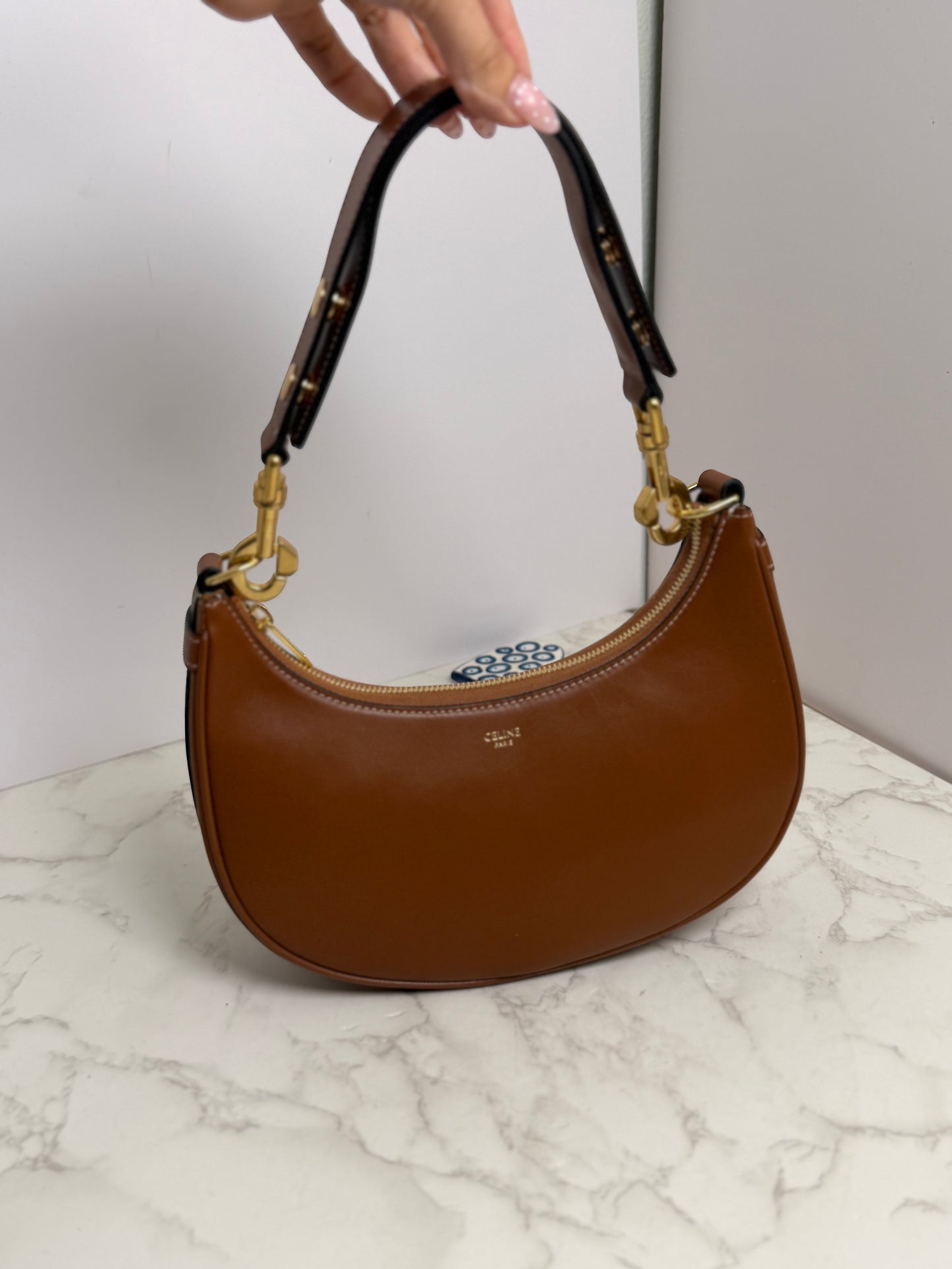 Celine shoulder