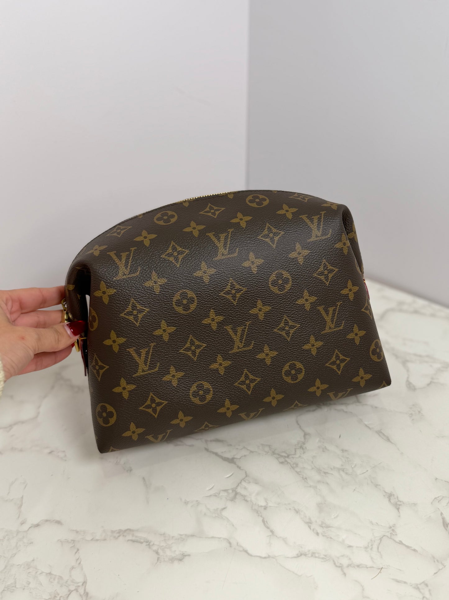 Lv cosmetic bag