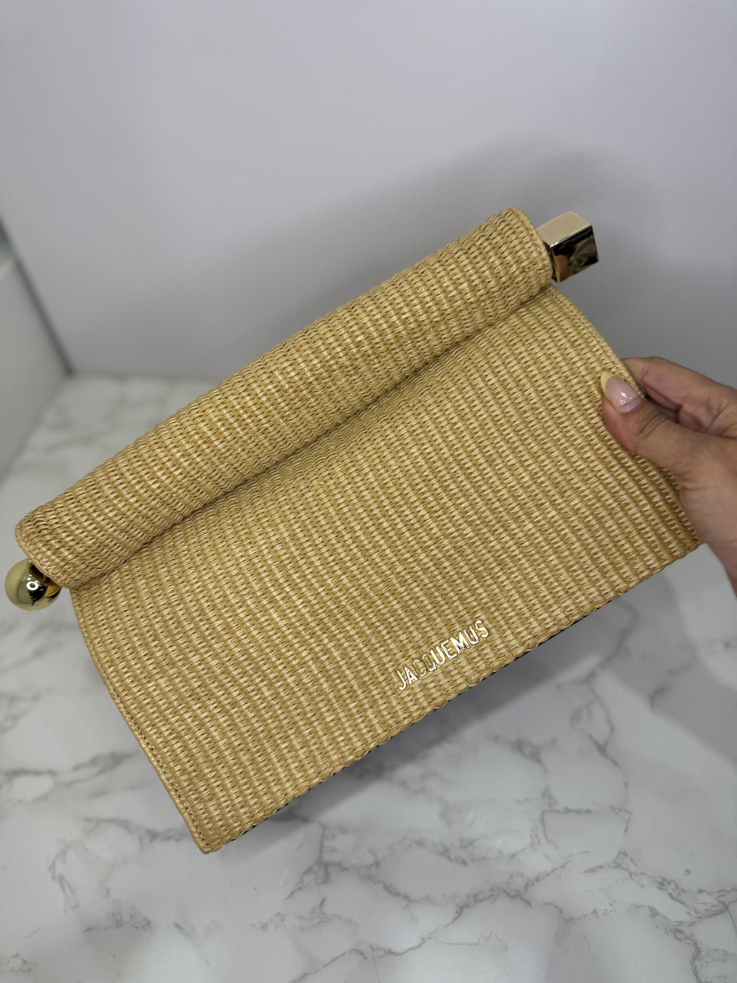 Raffia jacqumeus