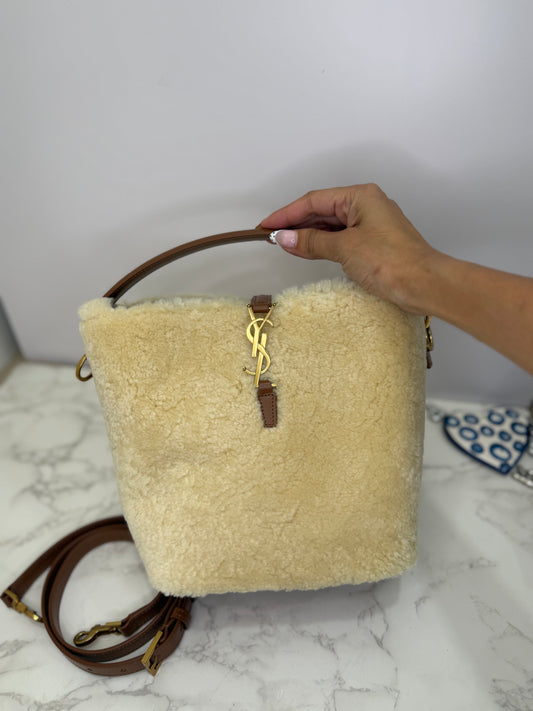 YSL SHERPA BUCKET