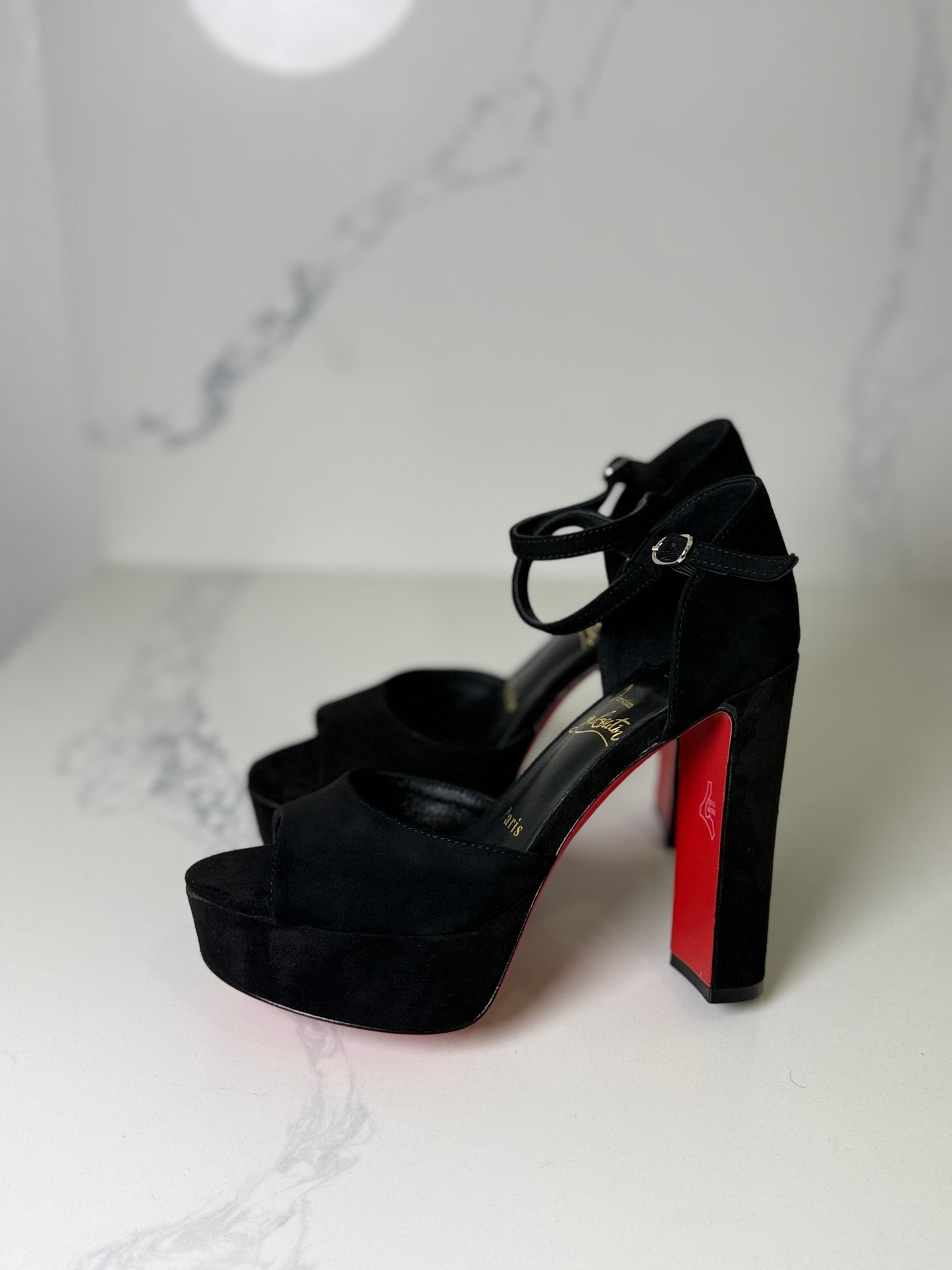 Cl platform heel