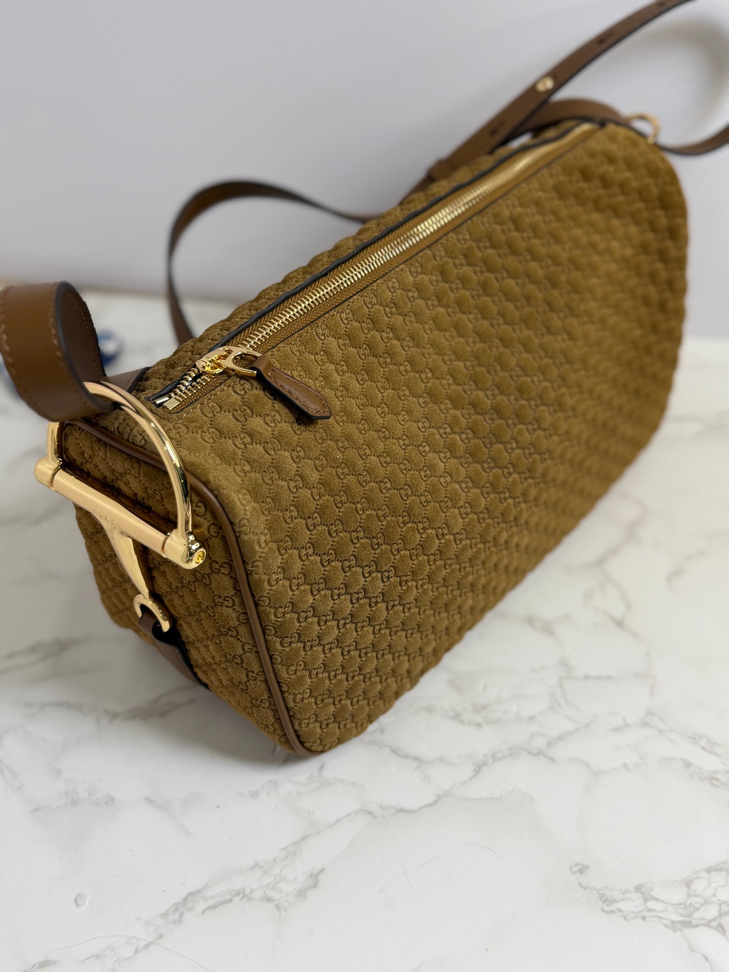 Gg suede shoulder