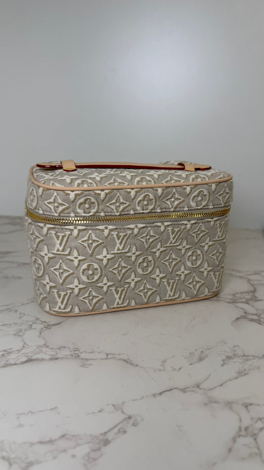 LV Cosmetic Bag (Copy)
