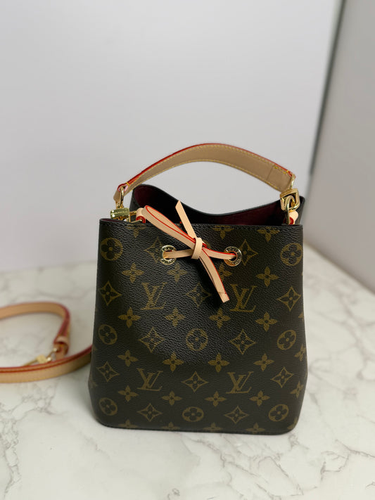 LV Bucket