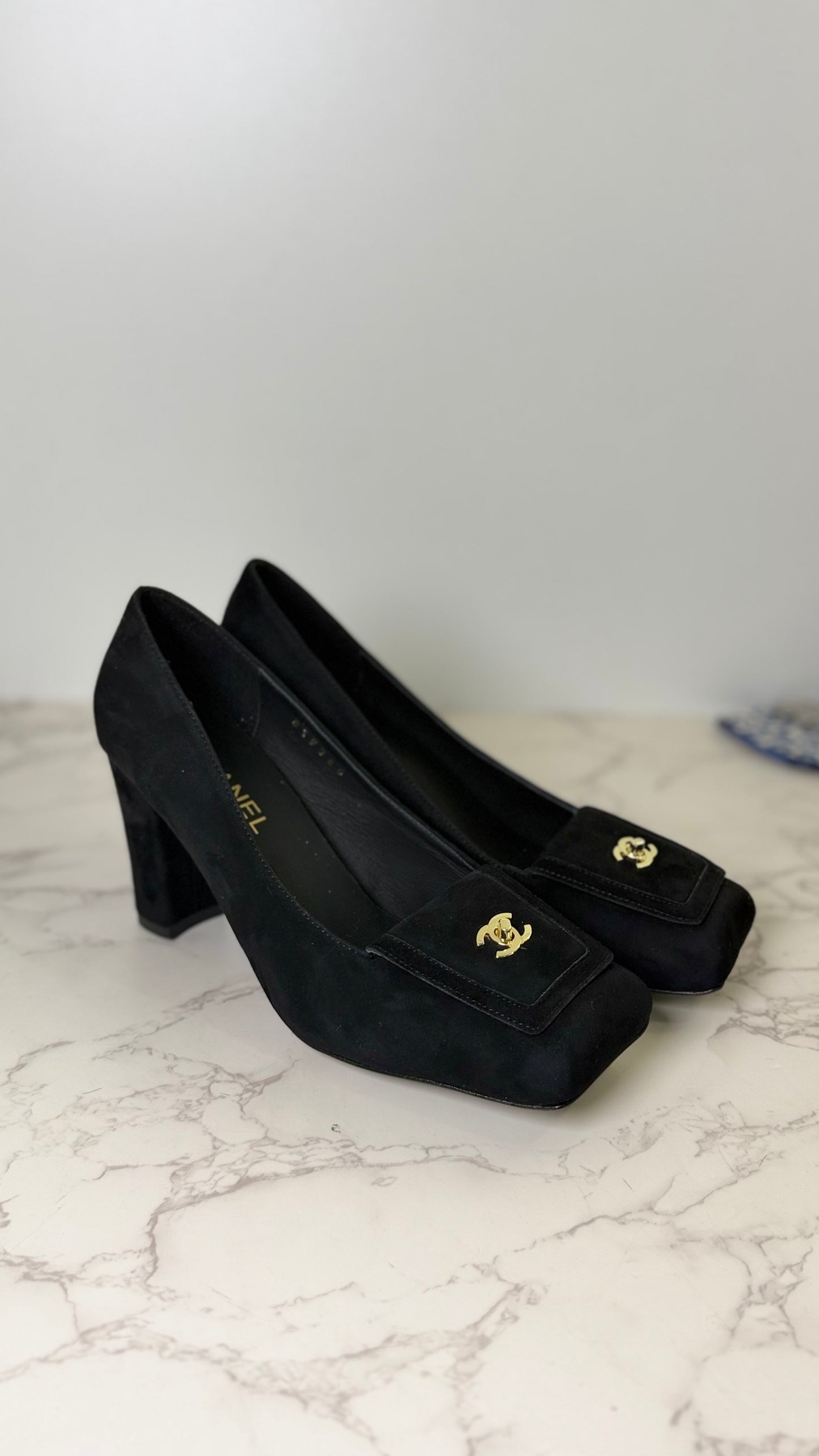 CC SQUARE TOE HEEL