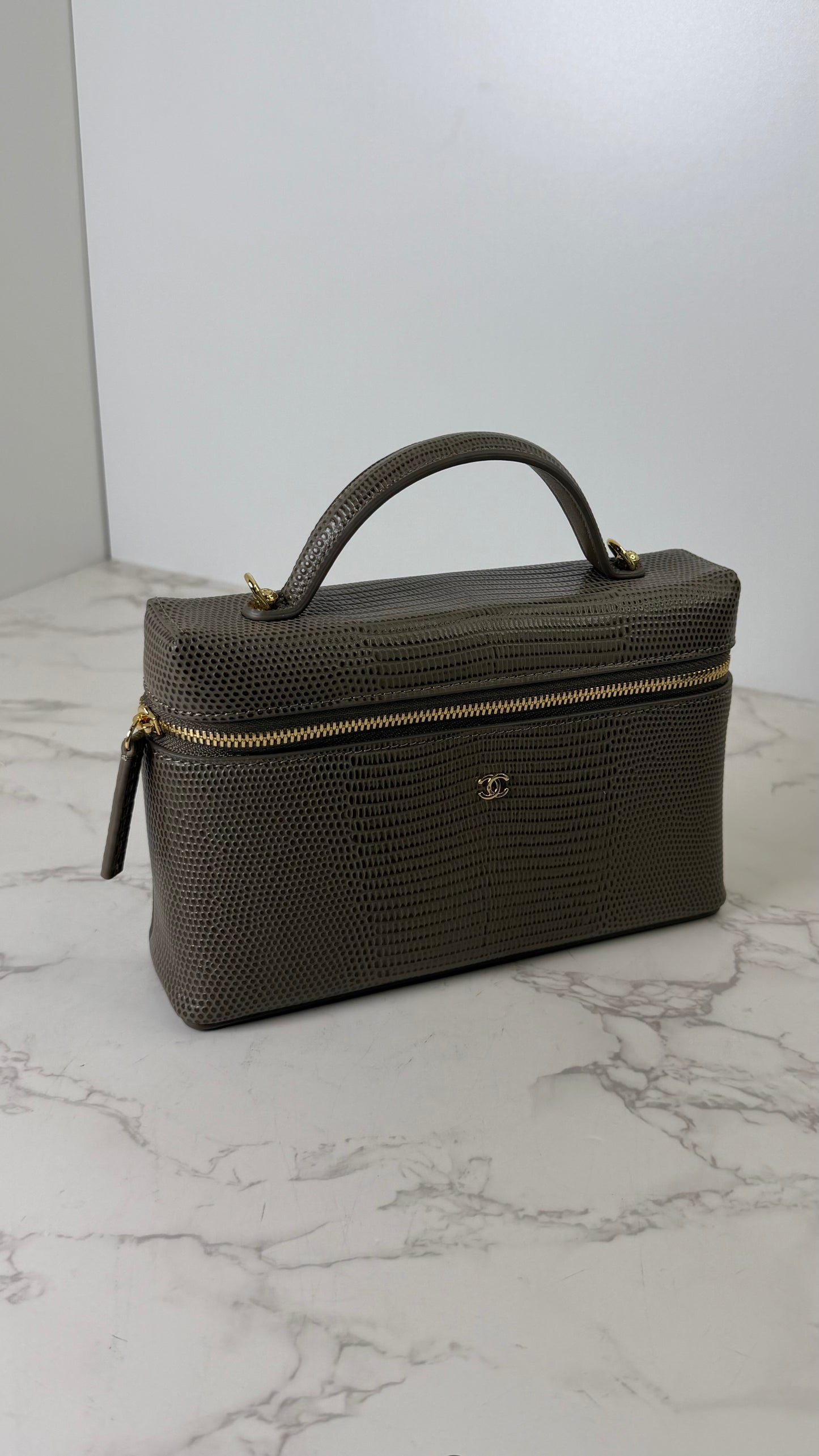CC croc Vanity (Copy)