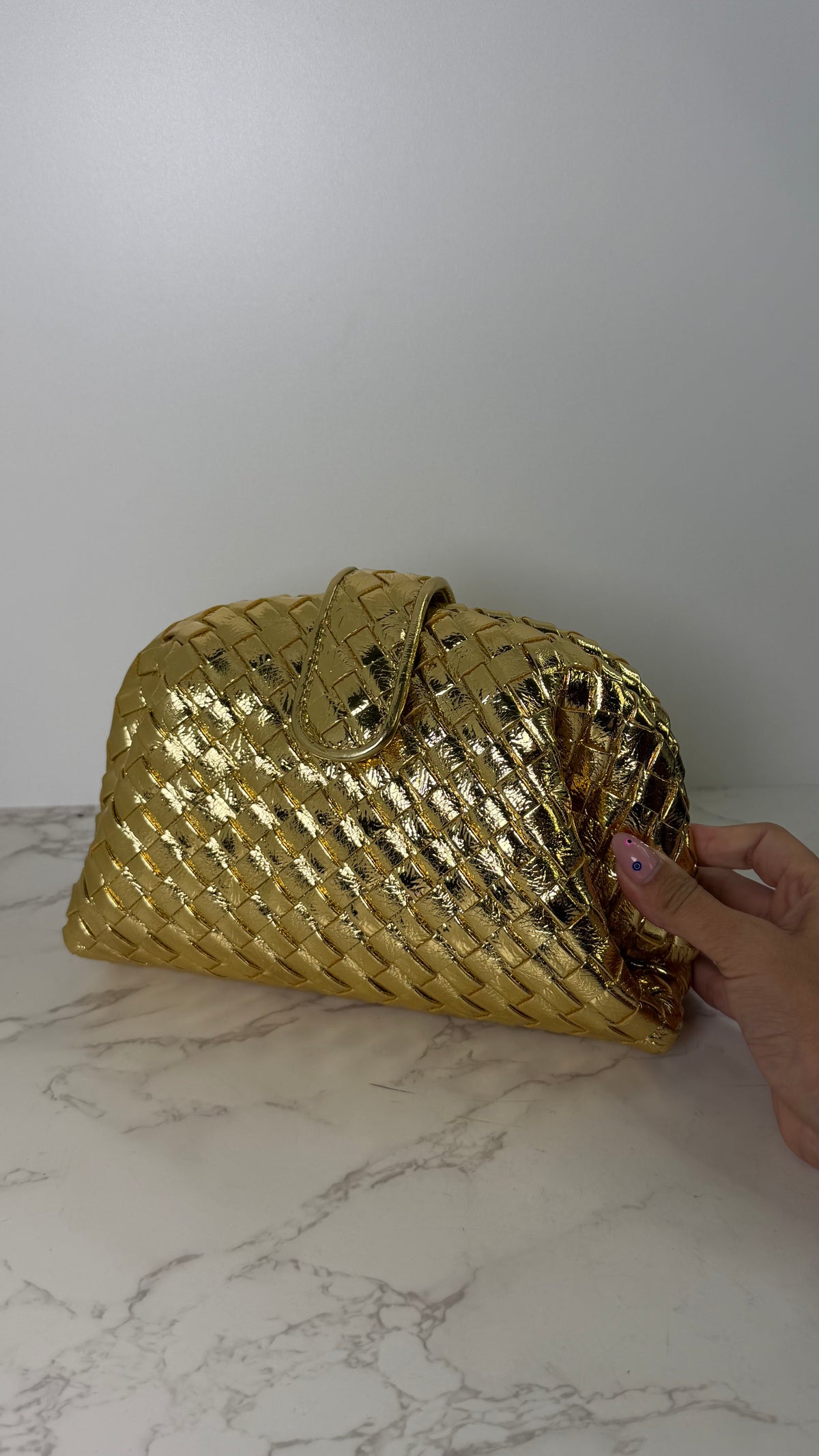 BV metallic clutch