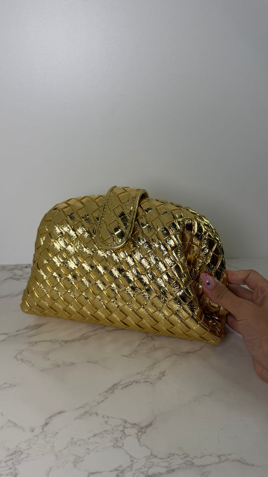 BV metallic clutch