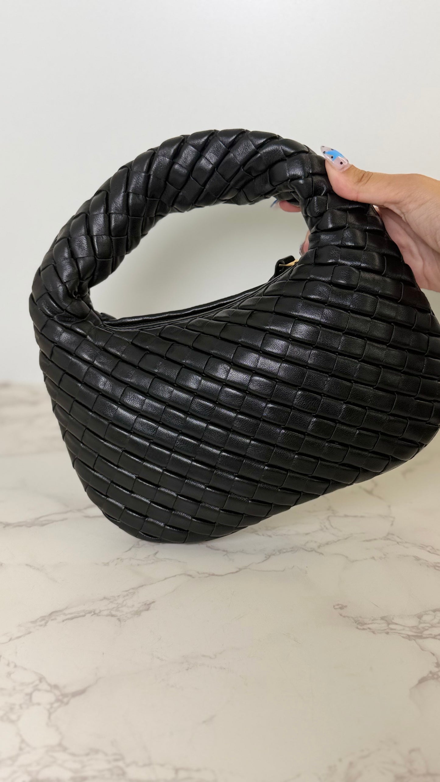 BV Venita pouch