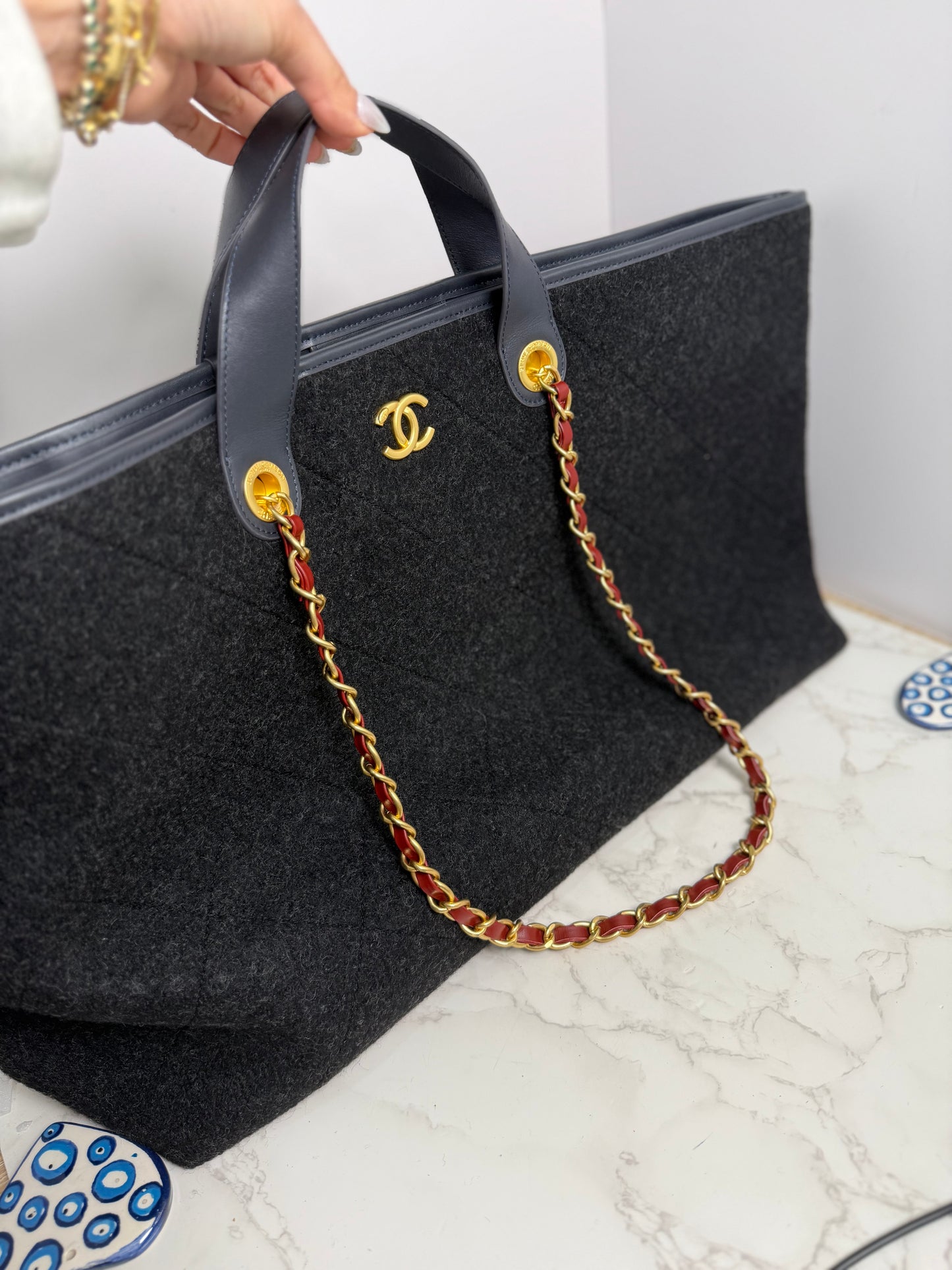 Xl wool cc tote