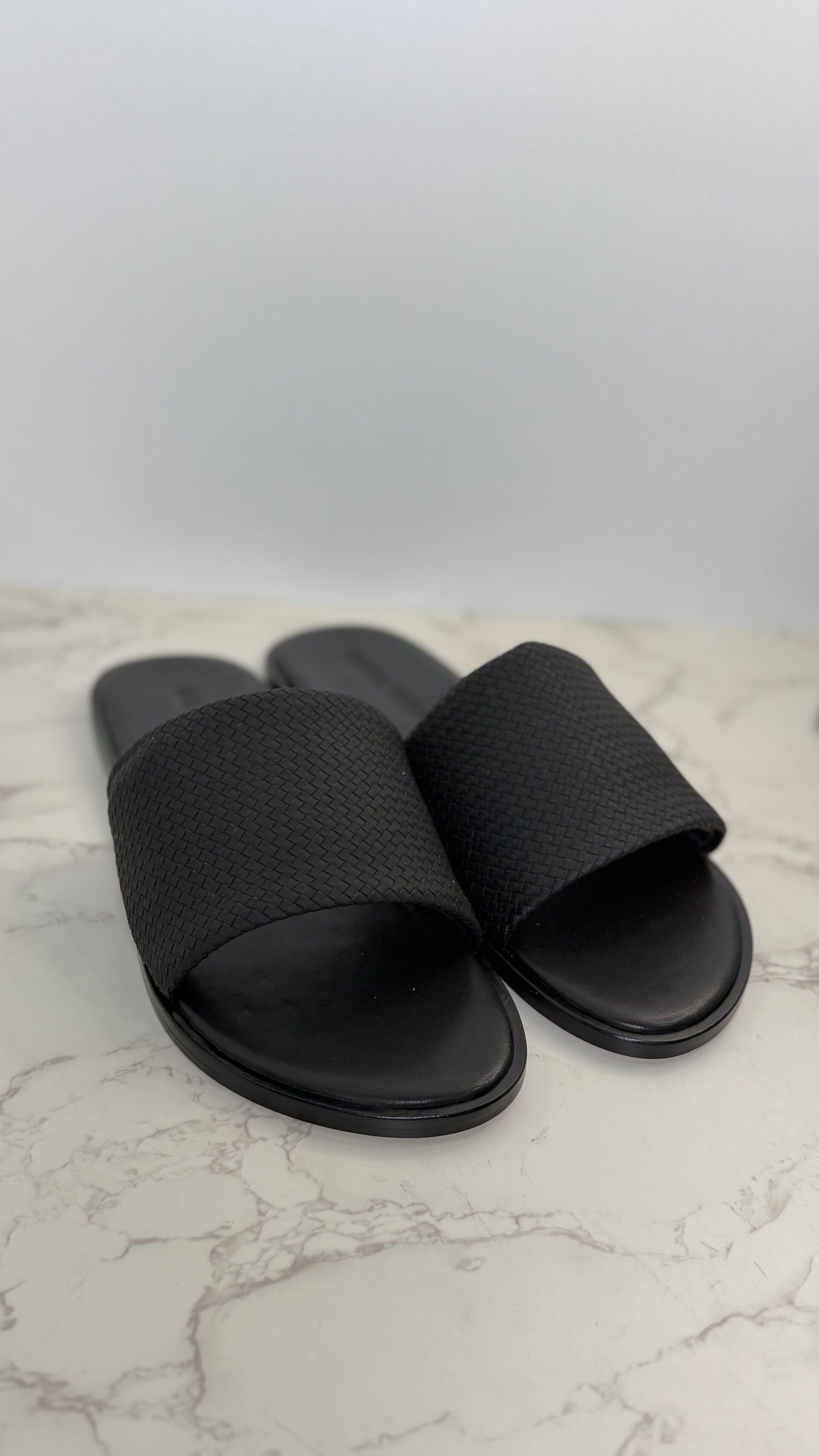 BV MENS SLIDE