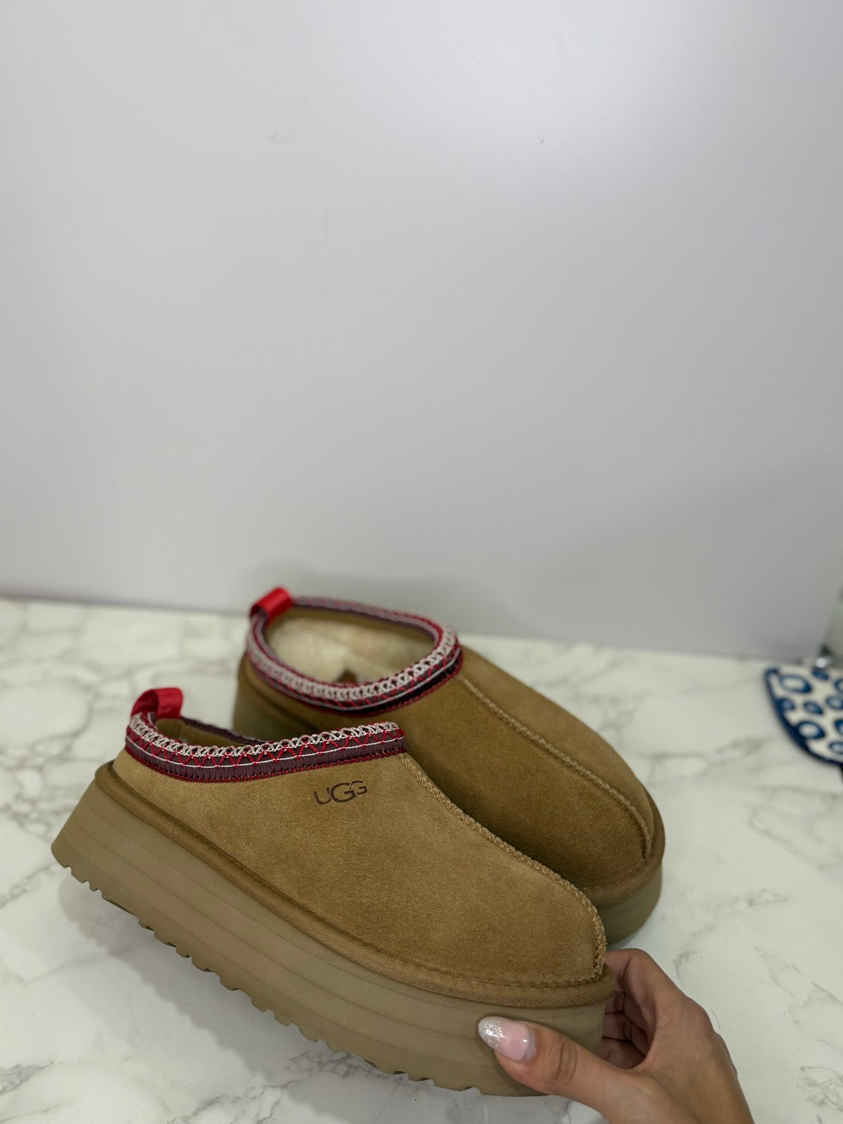 Ugg