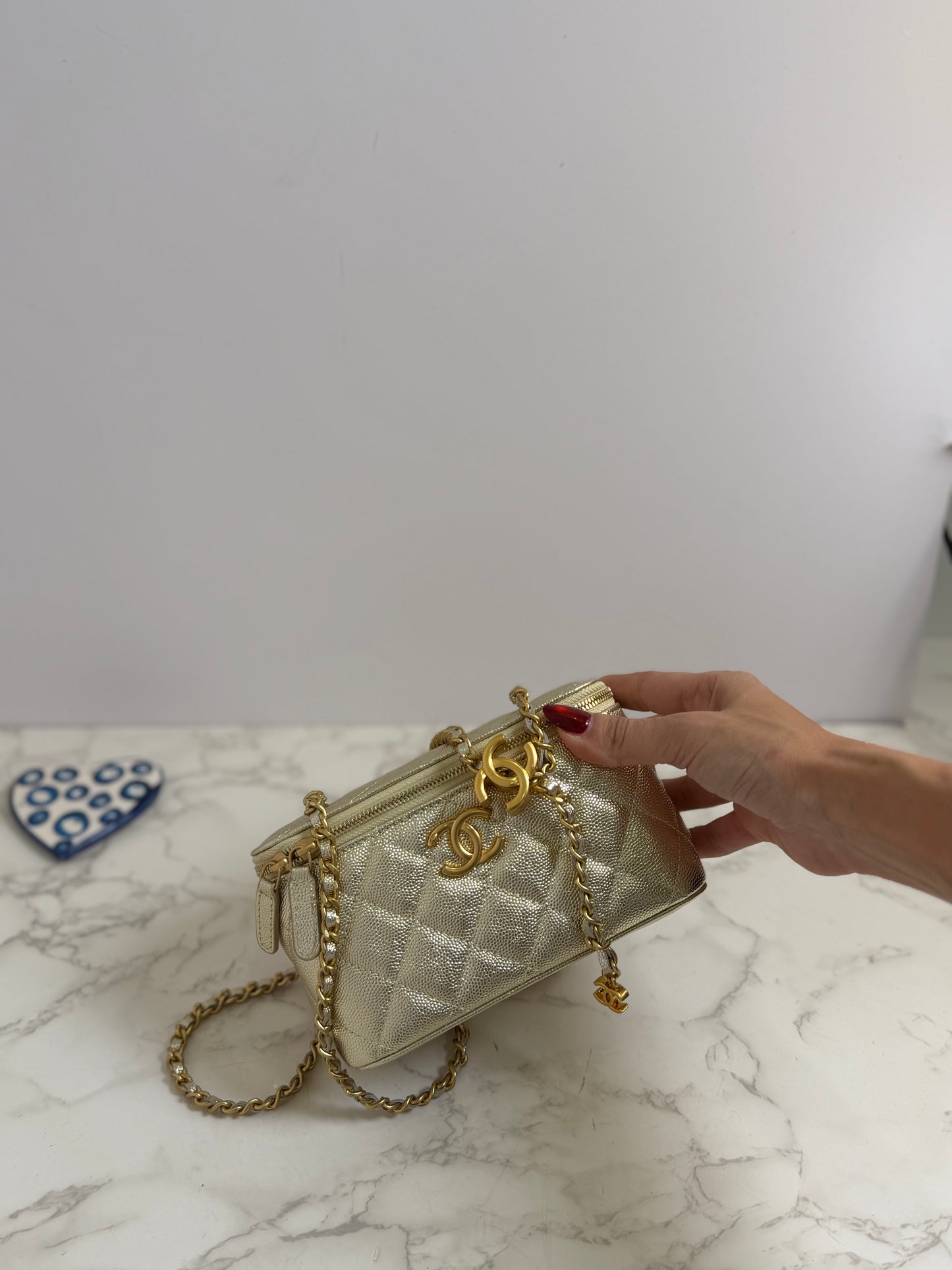 Metallic adjustable strap cc vanity