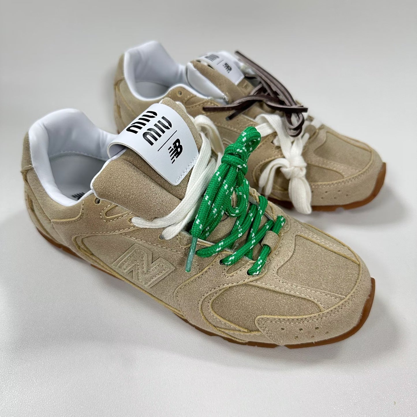 Double lace sneakers