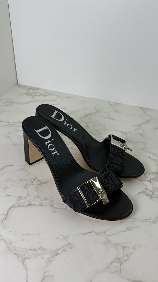 Cd vintage heel